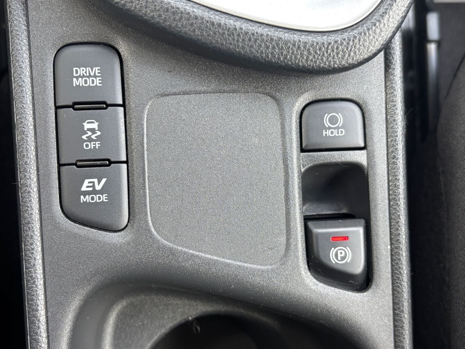 Billede af Toyota Yaris Cross 1,5 Hybrid Essential Comfort 116HK 5d Trinl. Gear
