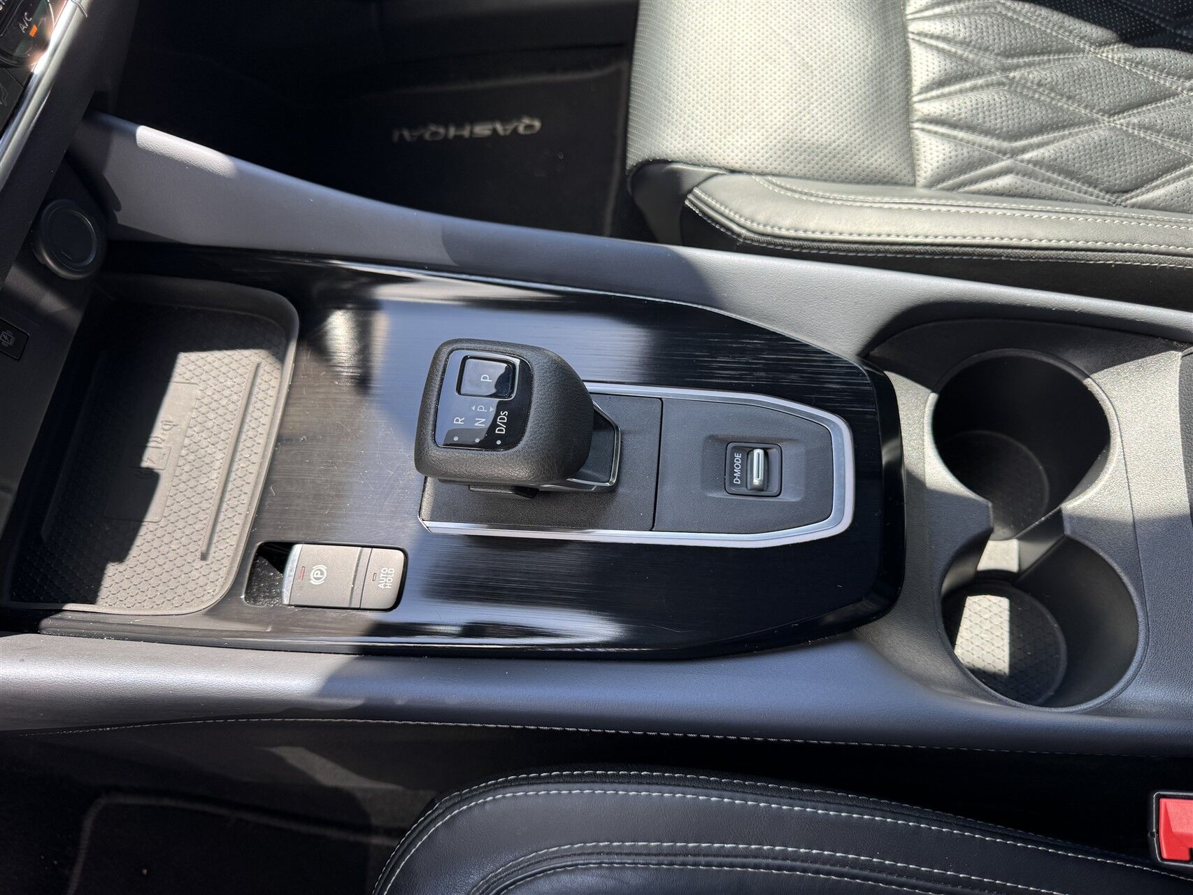 Billede af Nissan Qashqai 1,3 MHEV  Mild hybrid Tekna+ X-Tronic 158HK 5d 7g Aut.