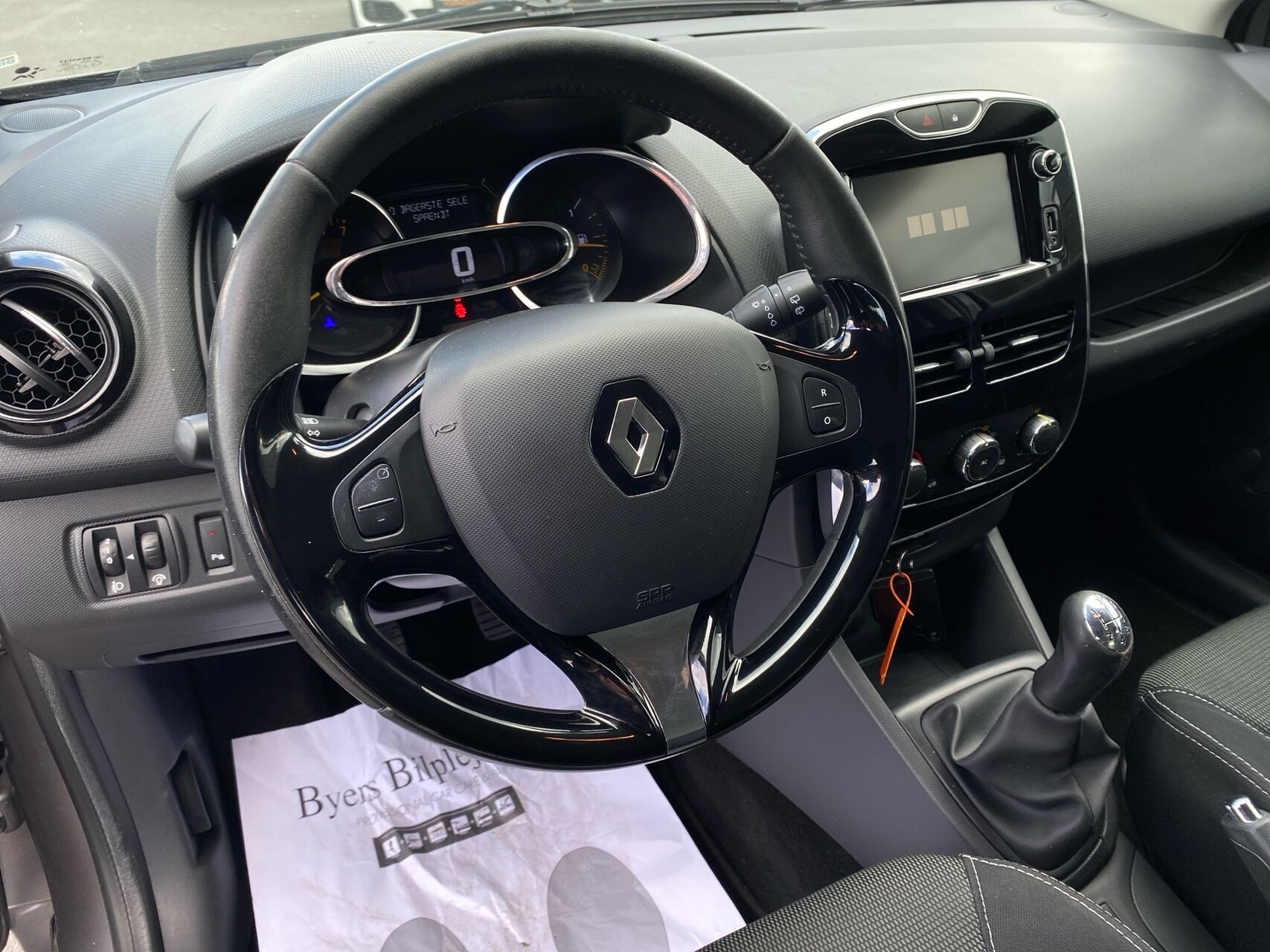 Billede af Renault Clio Sport Tourer 0,9 TCE Expression Energy 90HK Stc