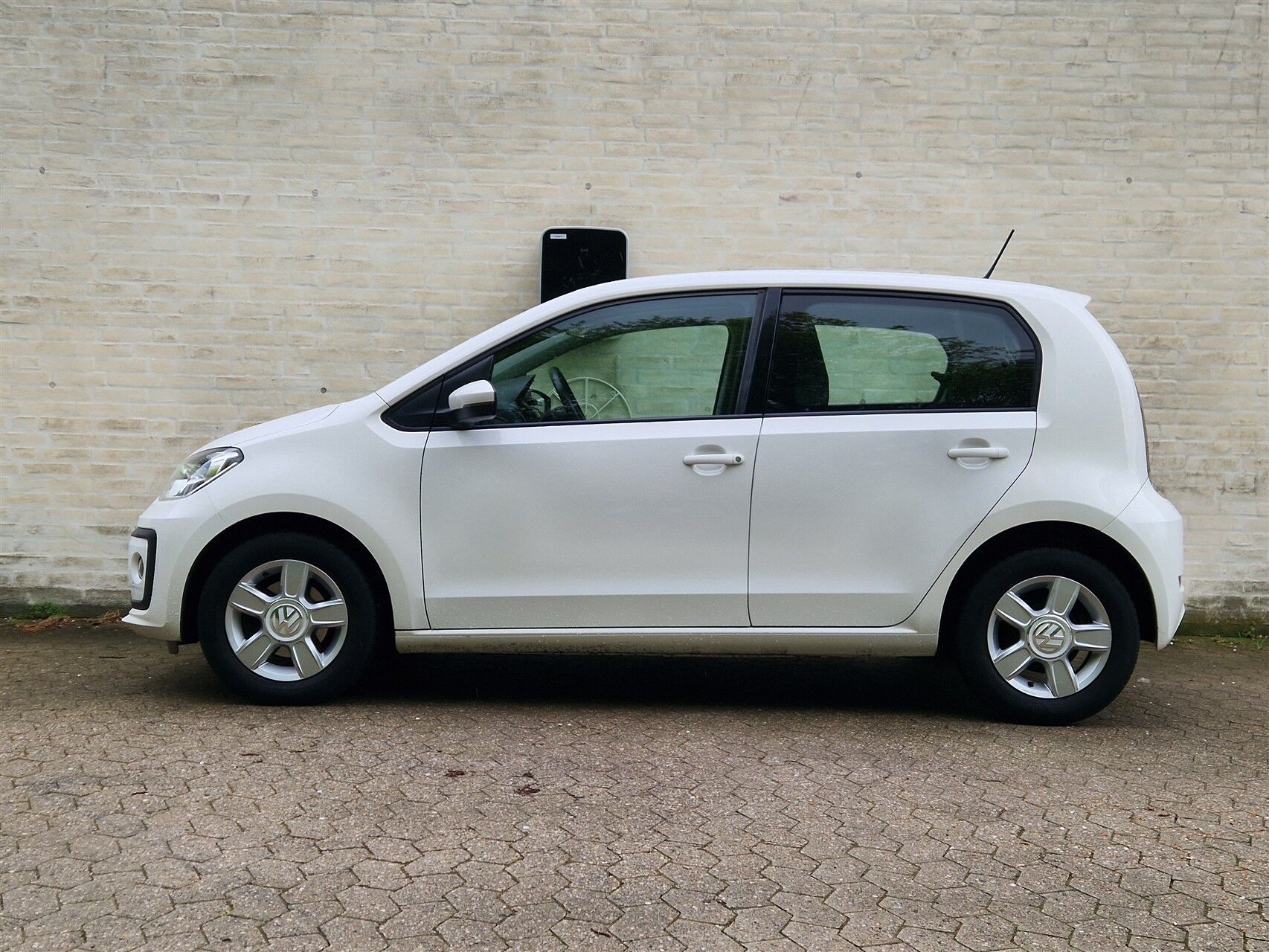 Billede af VW up 1,0 MPI BMT Move ASG 60HK 5d Aut.