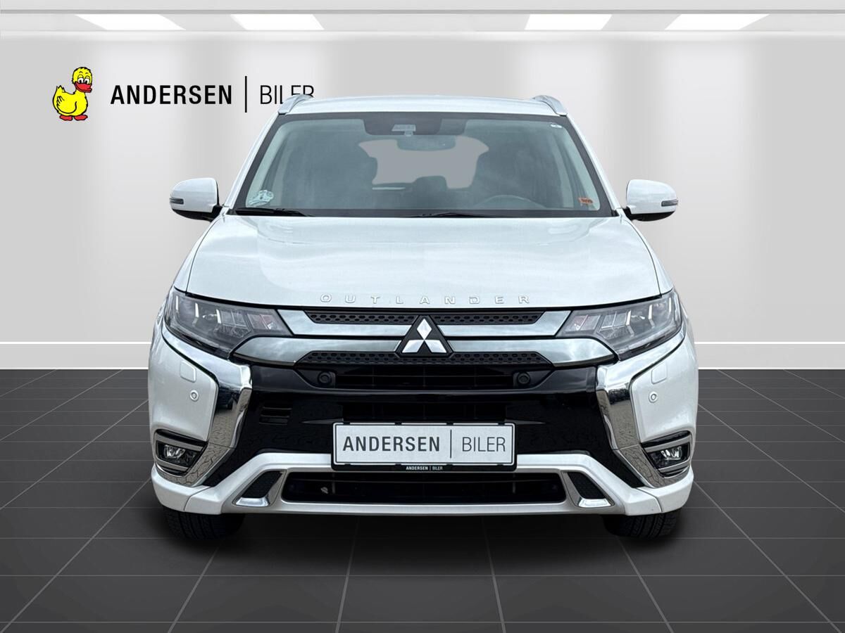 Billede af Mitsubishi Outlander 2,4 PHEV  Plugin-hybrid Intense 4WD 224HK 5d 6g Trinl. Gear