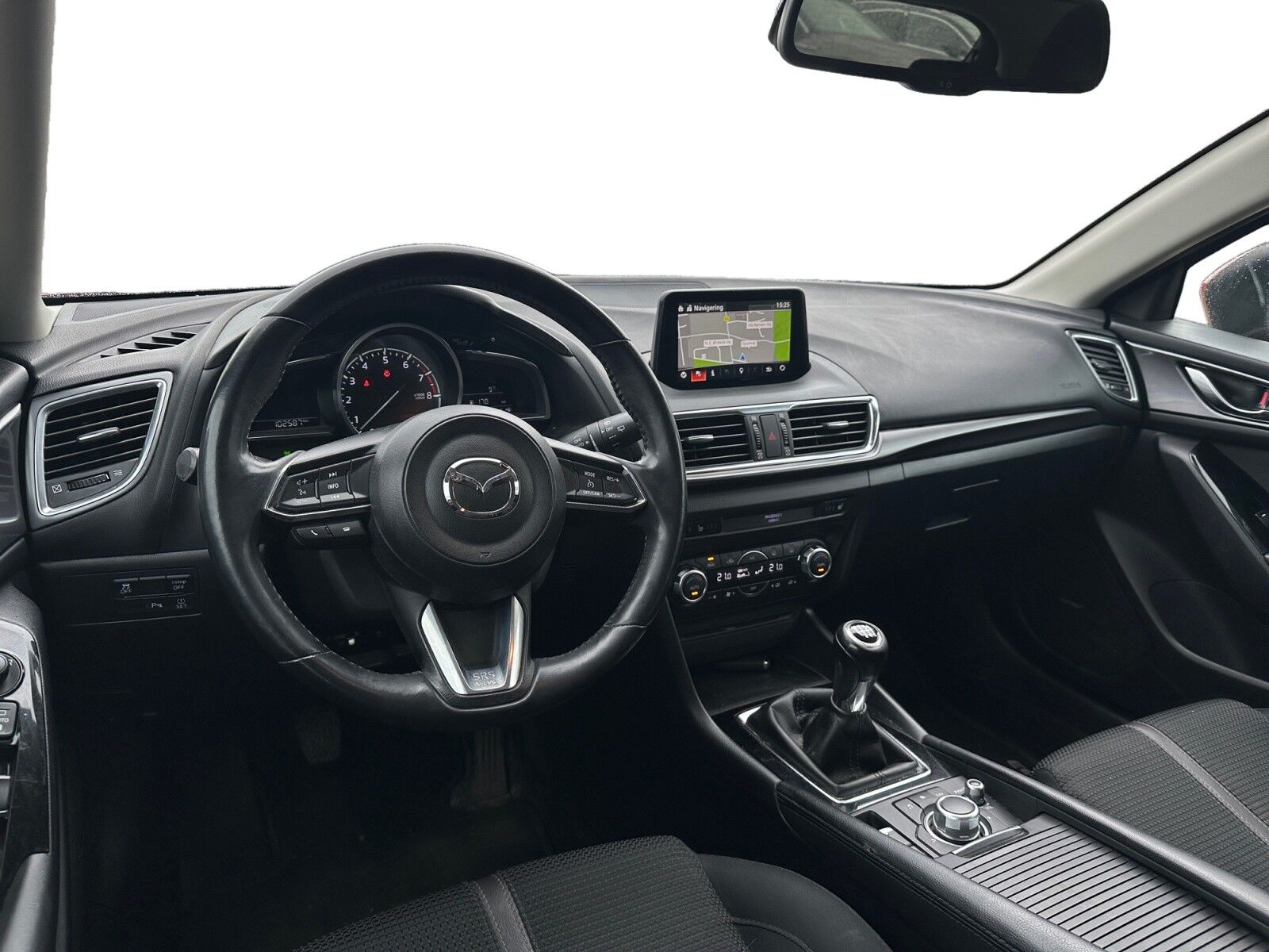 Billede af Mazda 3 2,0 Skyactiv-G Optimum 120HK 5d 6g