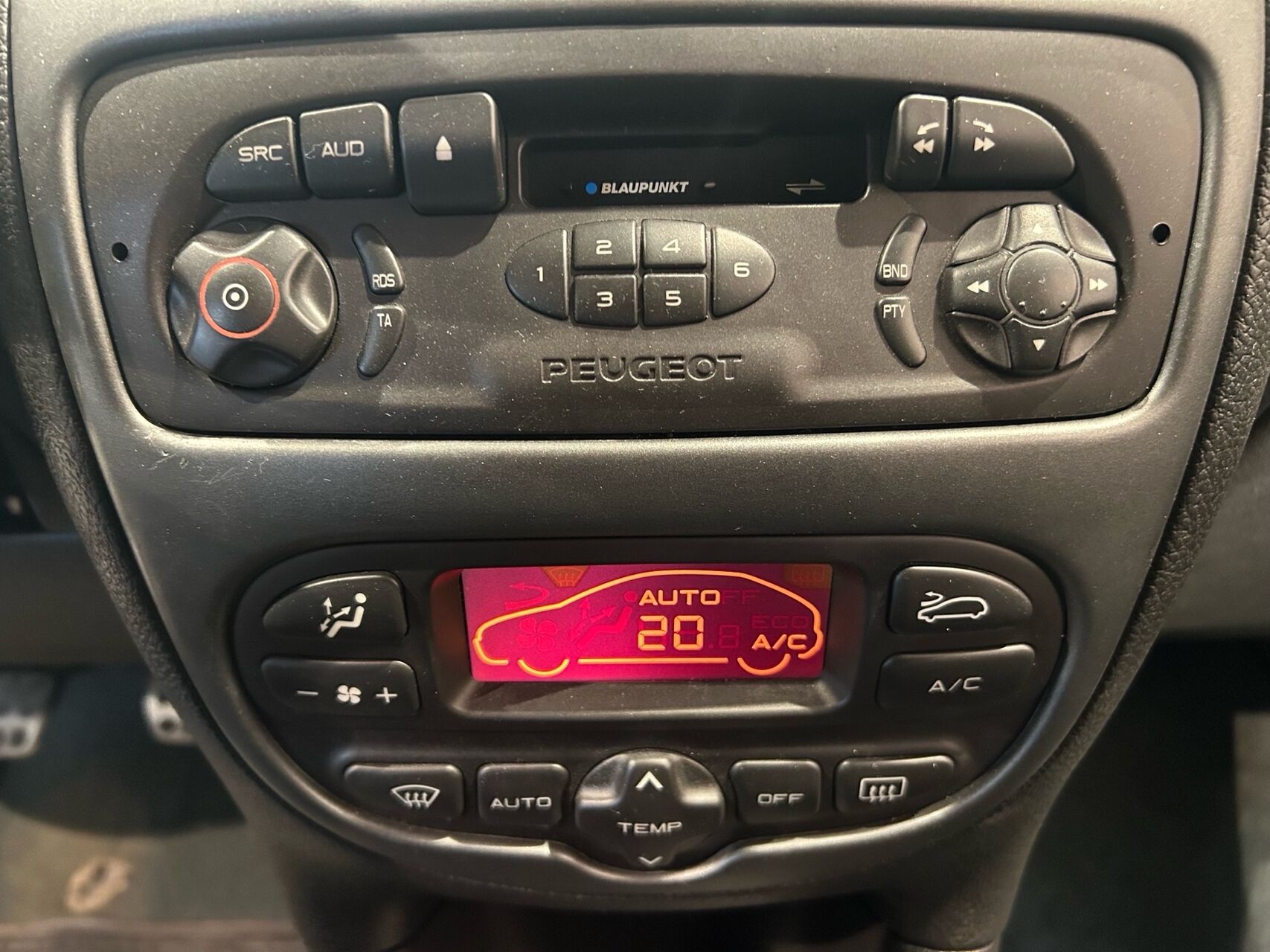 Billede af Peugeot 206 2,0 GT 138HK 3d