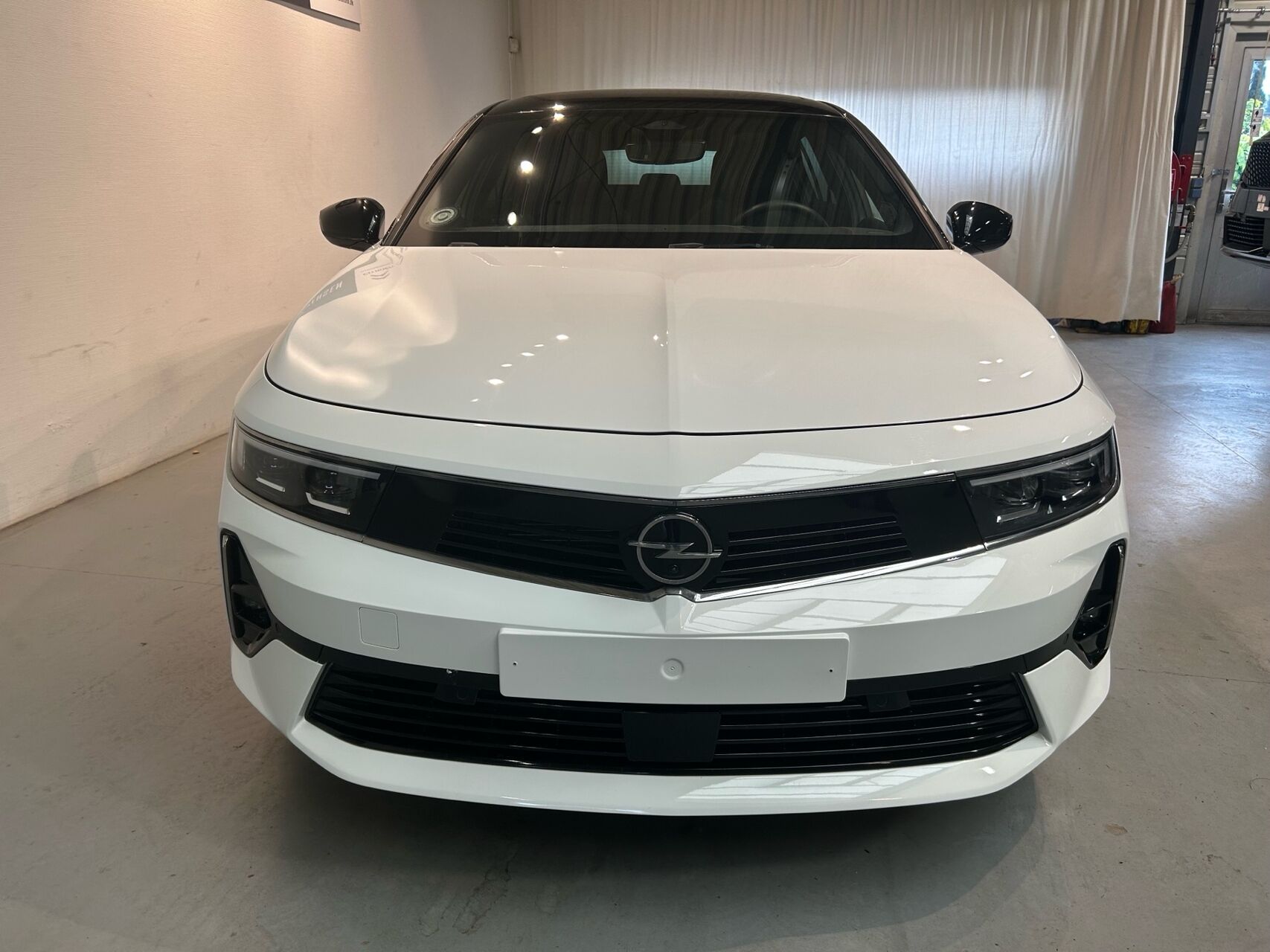 Billede af Opel Astra 1,6 Plugin-hybrid Ultimate 180HK 5d 8g Aut.