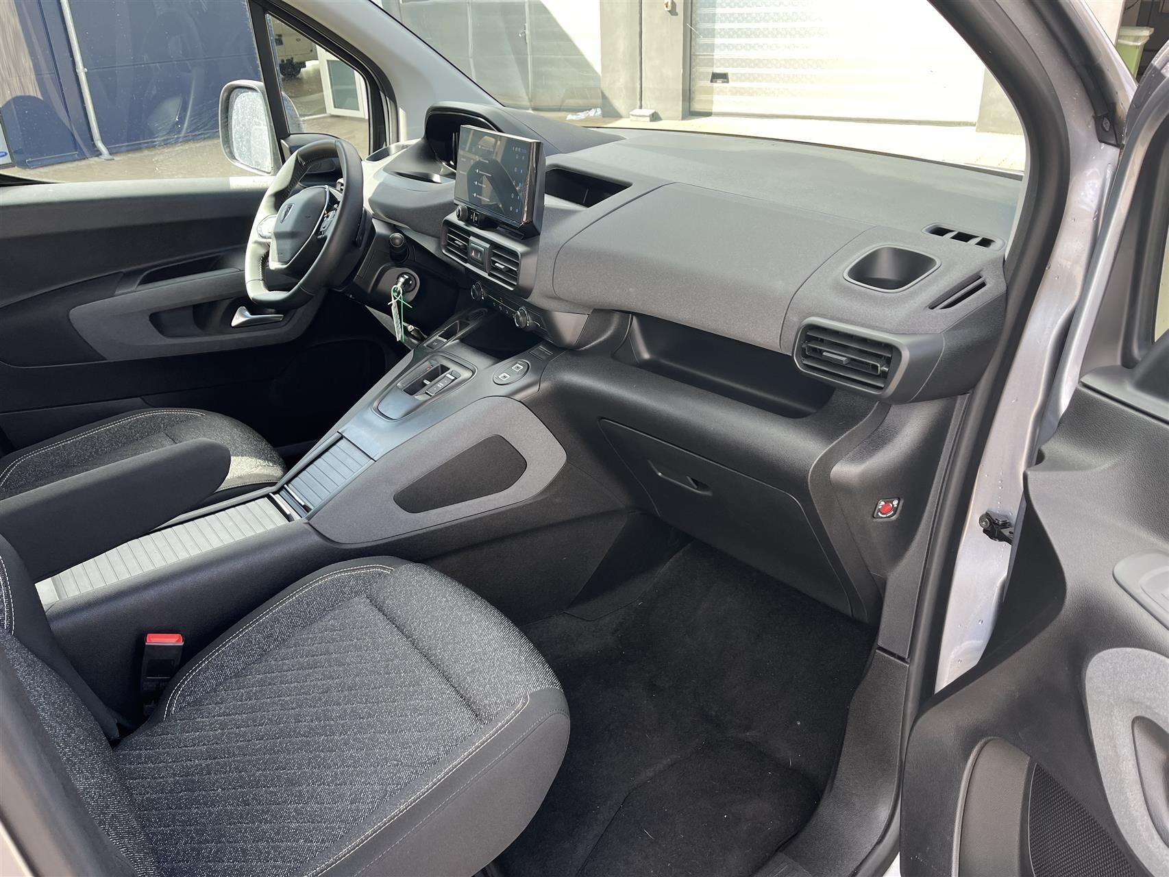 Billede af Peugeot e-Rifter L1 EL Allure 136HK Aut.