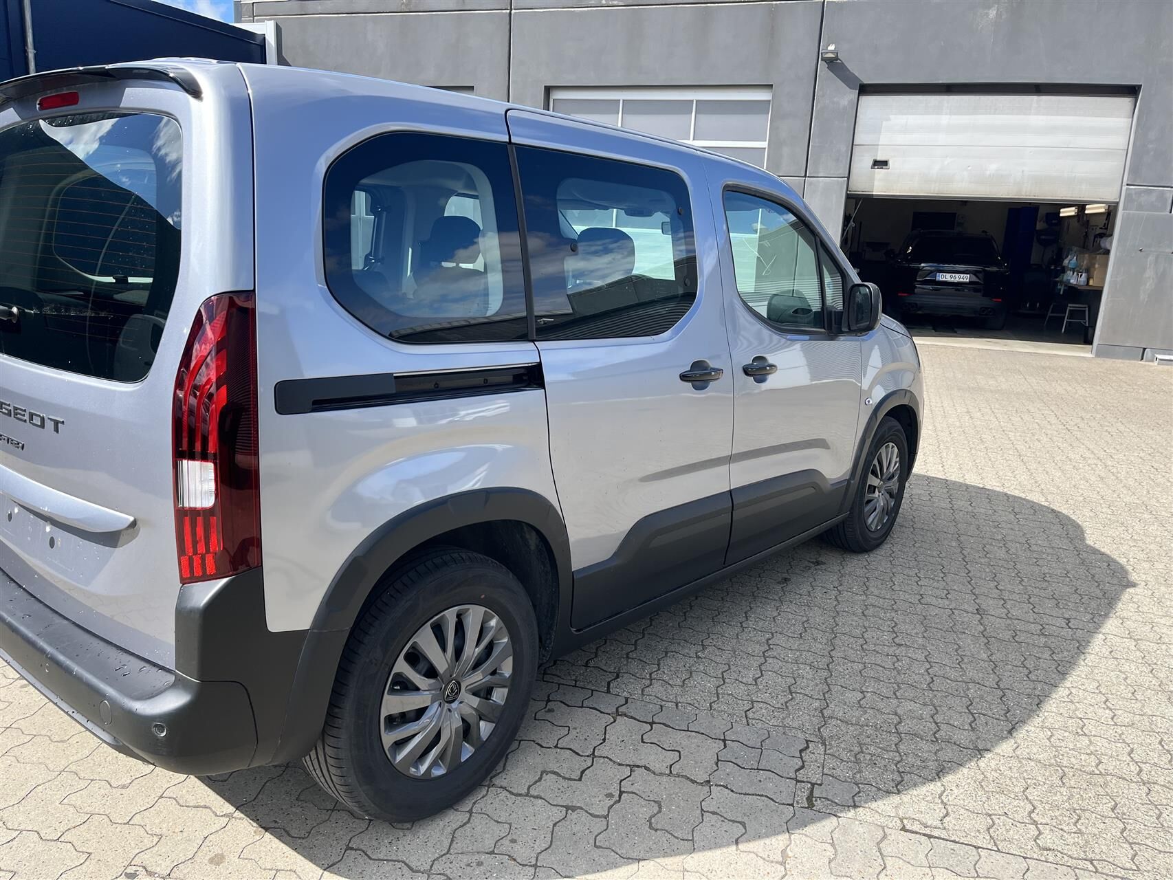 Billede af Peugeot e-Rifter L1 EL Allure 136HK Aut.