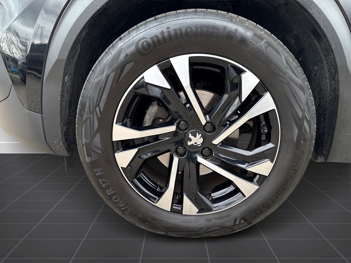 Billede af Peugeot 2008 1,2 PureTech Selection Sport EAT8 130HK 5d 8g Aut.
