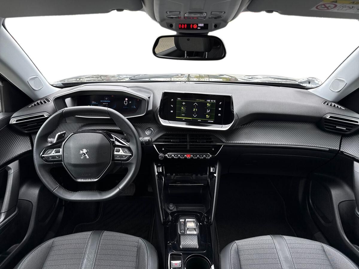 Billede af Peugeot 2008 1,2 PureTech Selection Sport EAT8 130HK 5d 8g Aut.