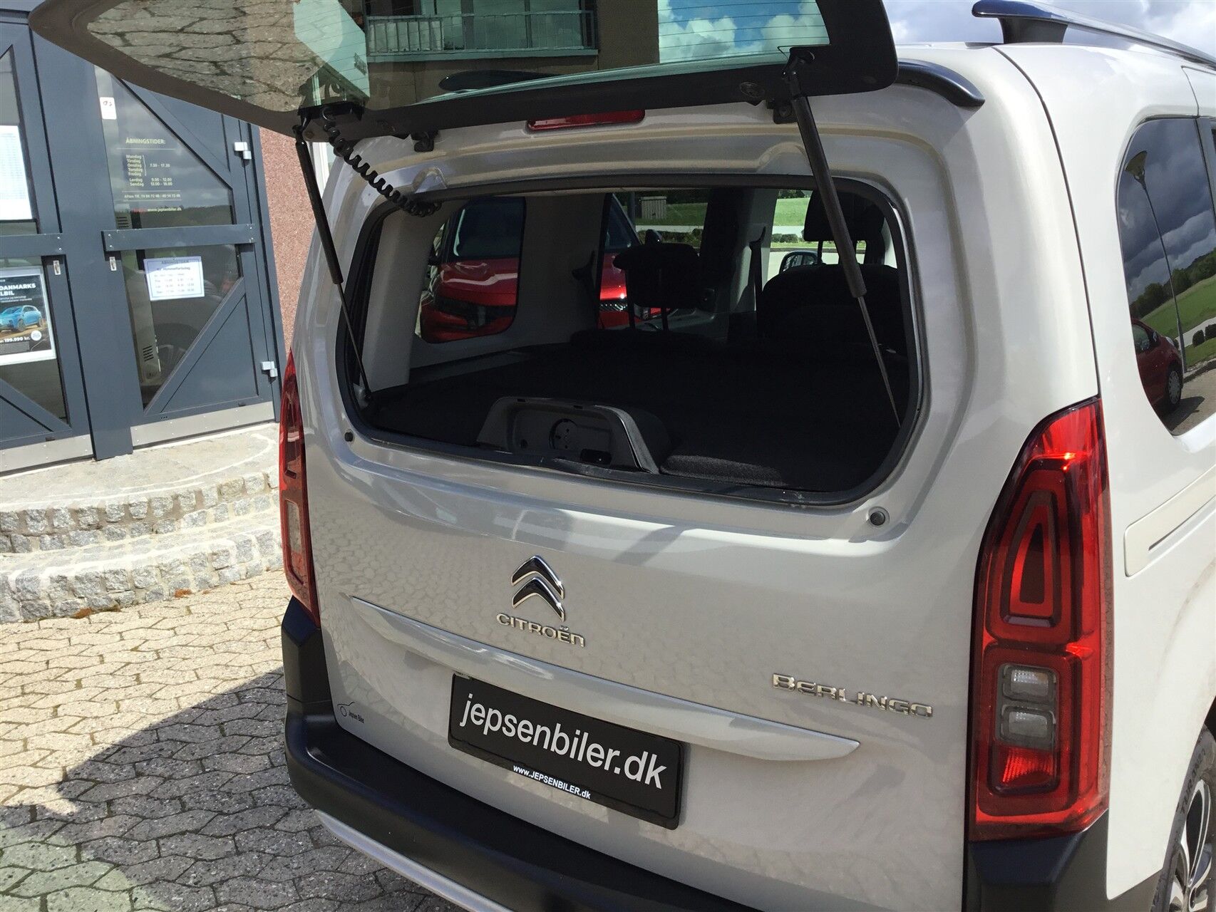 Billede af Citroën Berlingo 1,5 Blue HDi Iconic start/stop 100HK