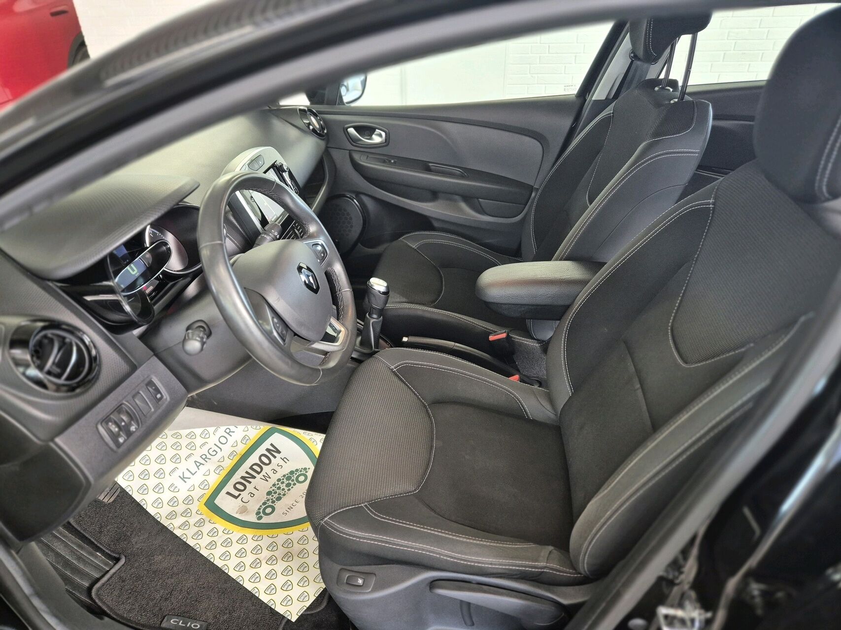 Billede af Renault Clio Sport Tourer 0,9 Energy TCe Zen 90HK Stc