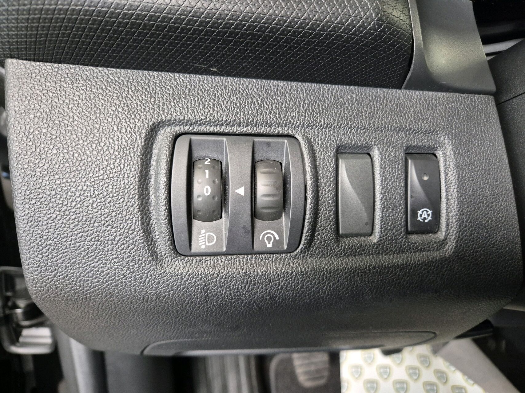 Billede af Renault Clio Sport Tourer 0,9 Energy TCe Zen 90HK Stc