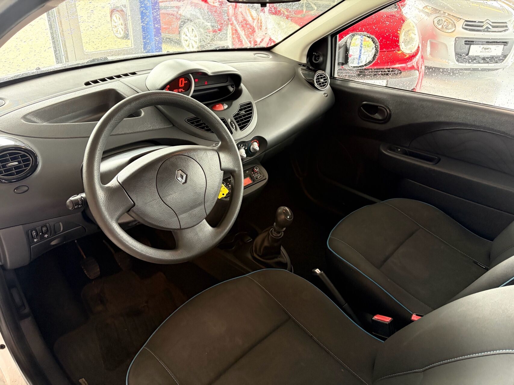 Billede af Renault Twingo 1,2 16V Authentique 75HK 3d