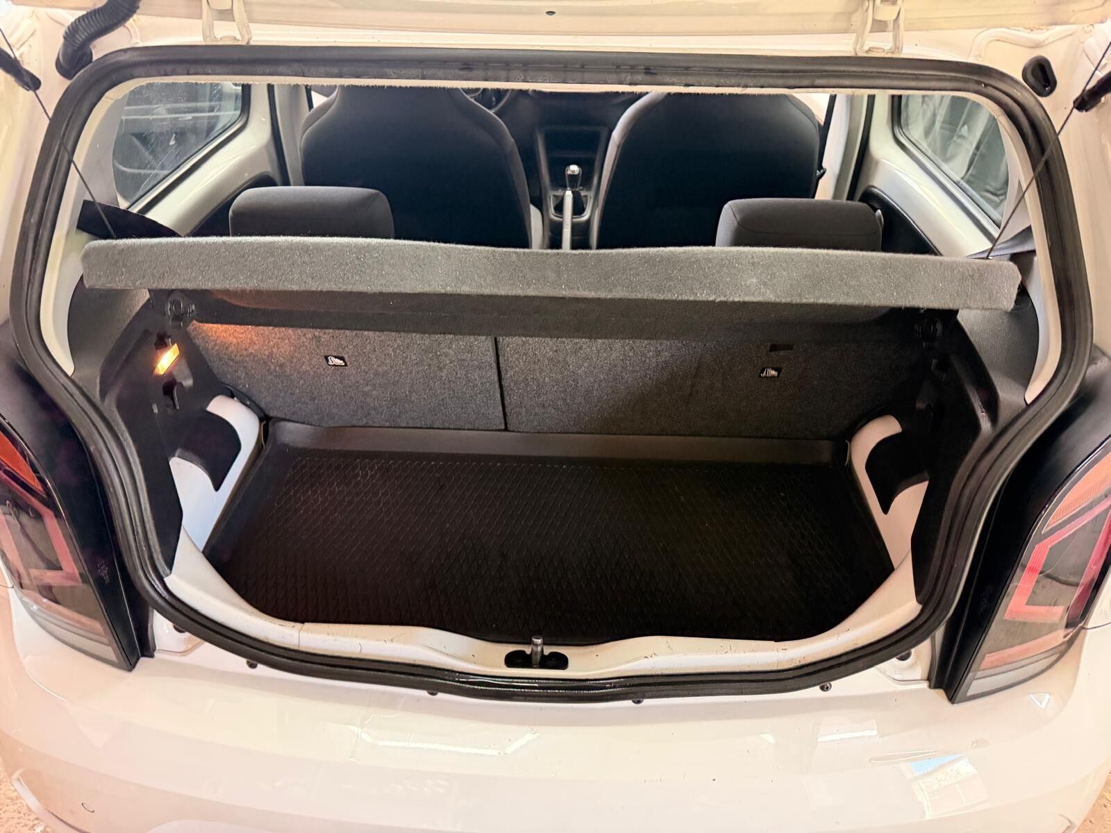 Billede af VW up 1,0 MPI Move Up! 60HK 5d