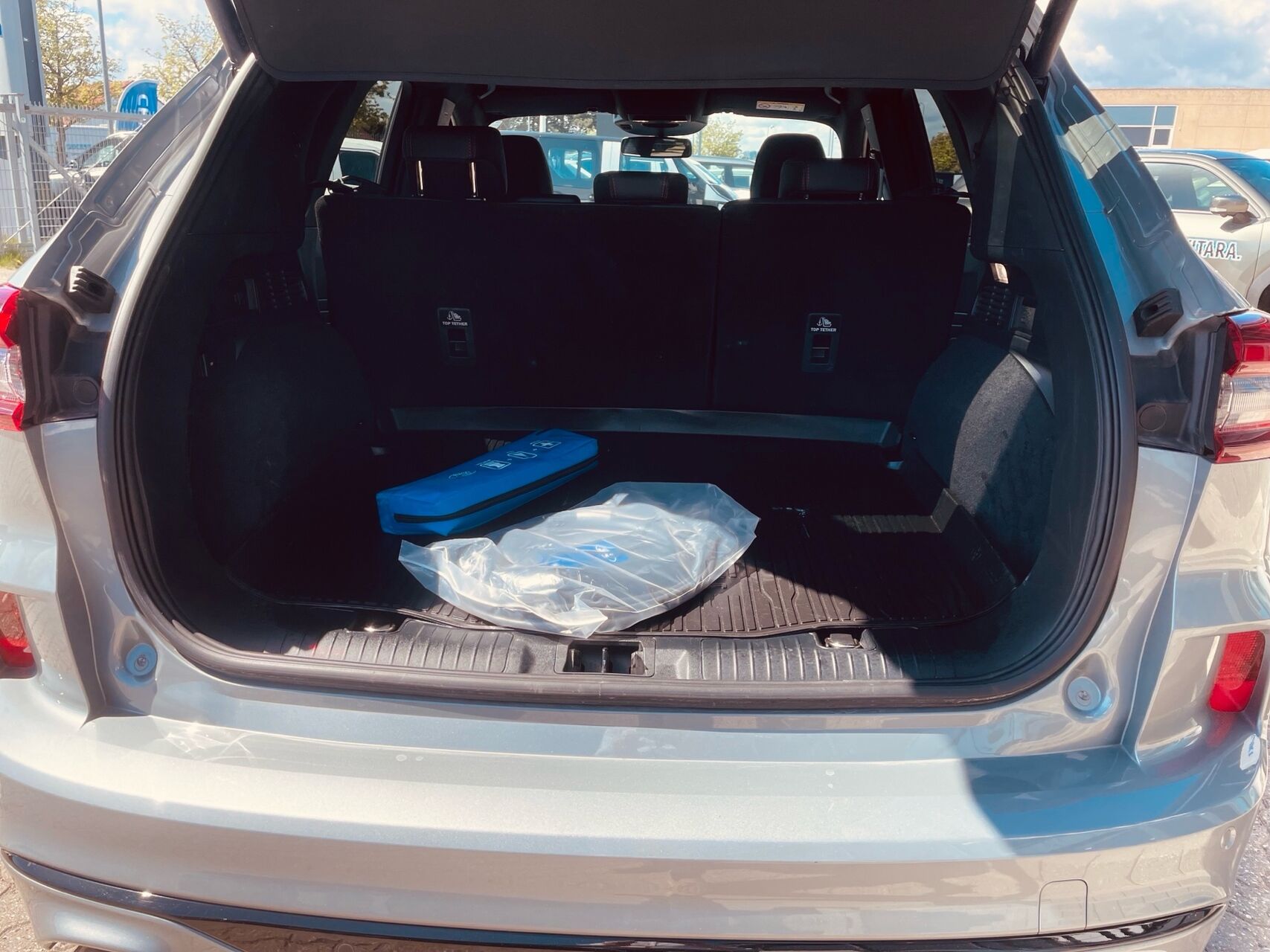 Billede af Ford Kuga 2,5 Plugin-hybrid ST-Line X CVT 243HK 5d Aut.
