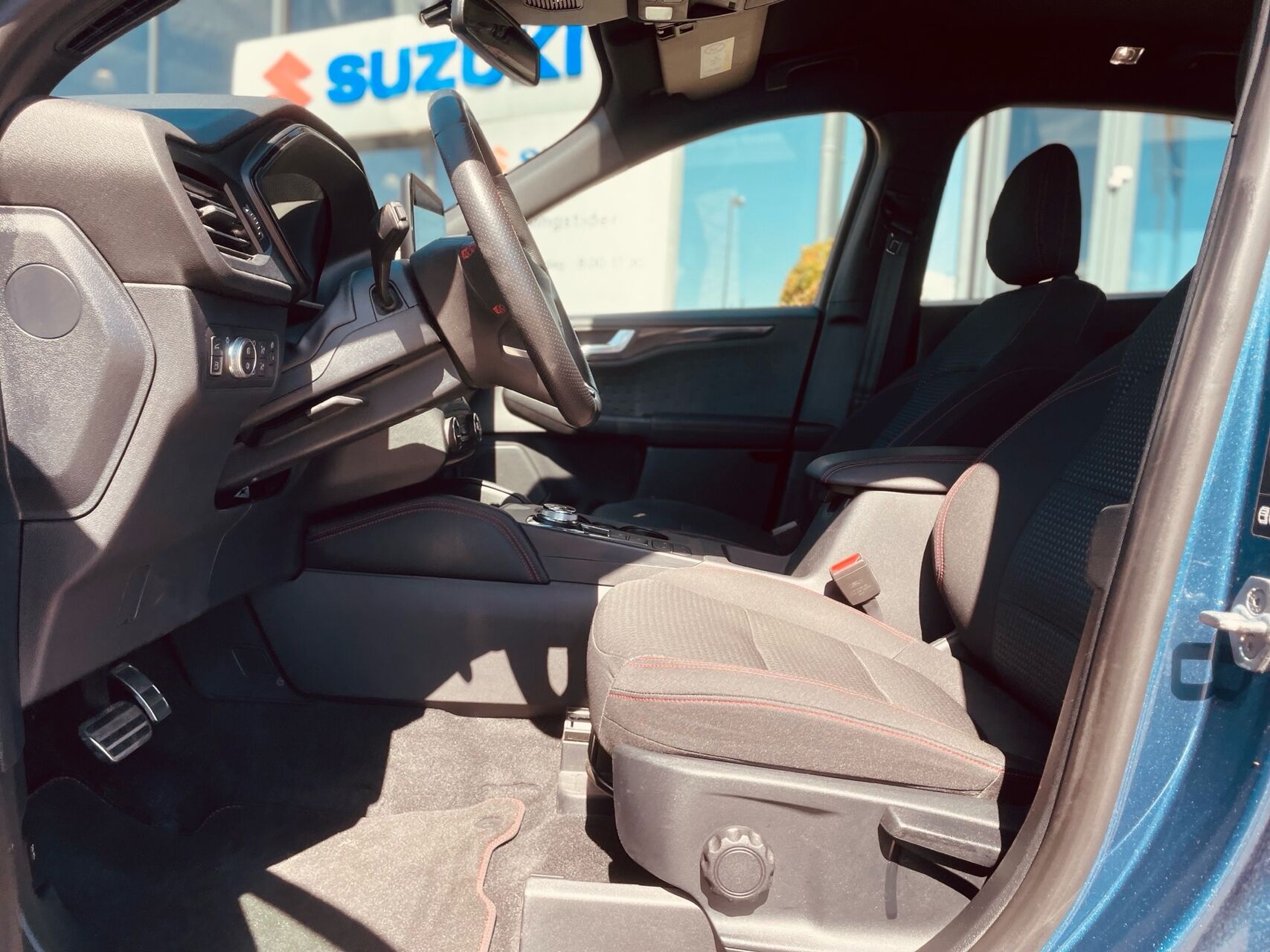 Billede af Ford Kuga 2,5 Plugin-hybrid ST-Line CVT 225HK 5d Trinl. Gear