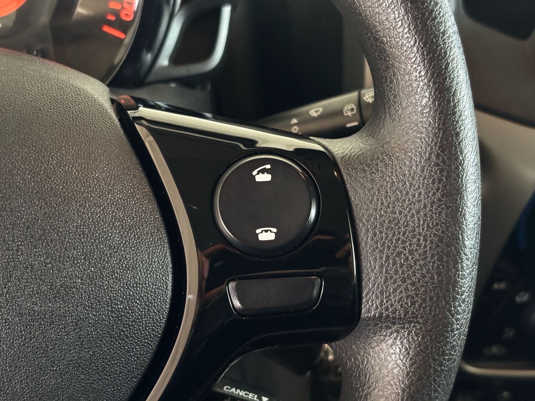 Billede af Citroën C1 1,0 VTi Feel Airscape start/stop 68HK 5d