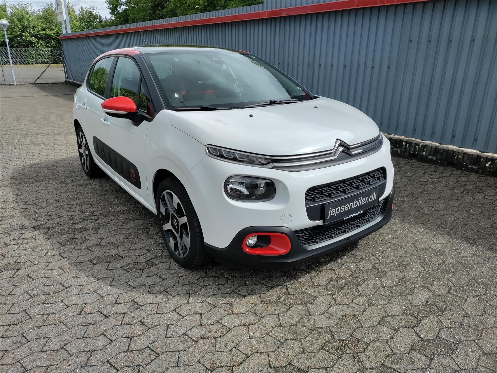 Billede af Citroën C3 1,6 Blue HDi Iconic start/stop 75HK 5d