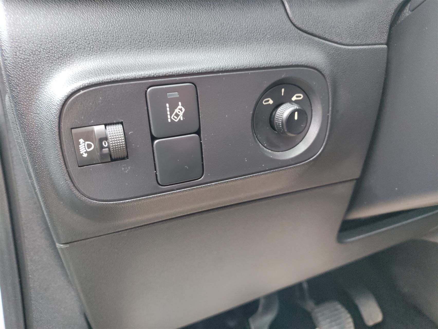 Billede af Citroën C3 1,6 Blue HDi Iconic start/stop 75HK 5d