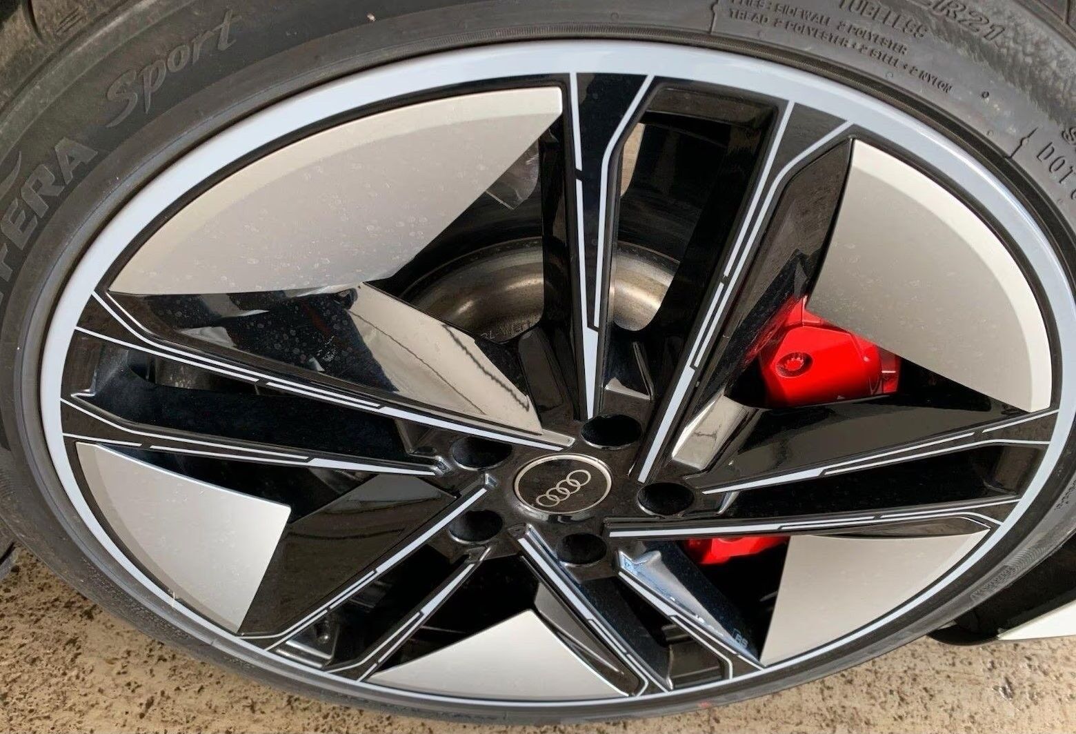 Billede af Audi RS E-tron GT EL Quattro 598HK 4d Aut.