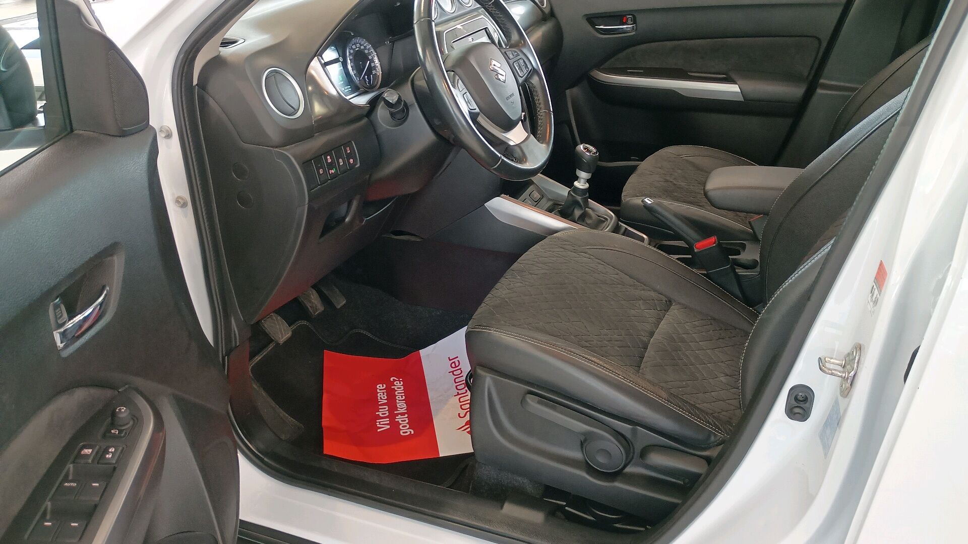 Billede af Suzuki Vitara 1,4 Boosterjet  Mild hybrid Adventure 129HK 5d 6g