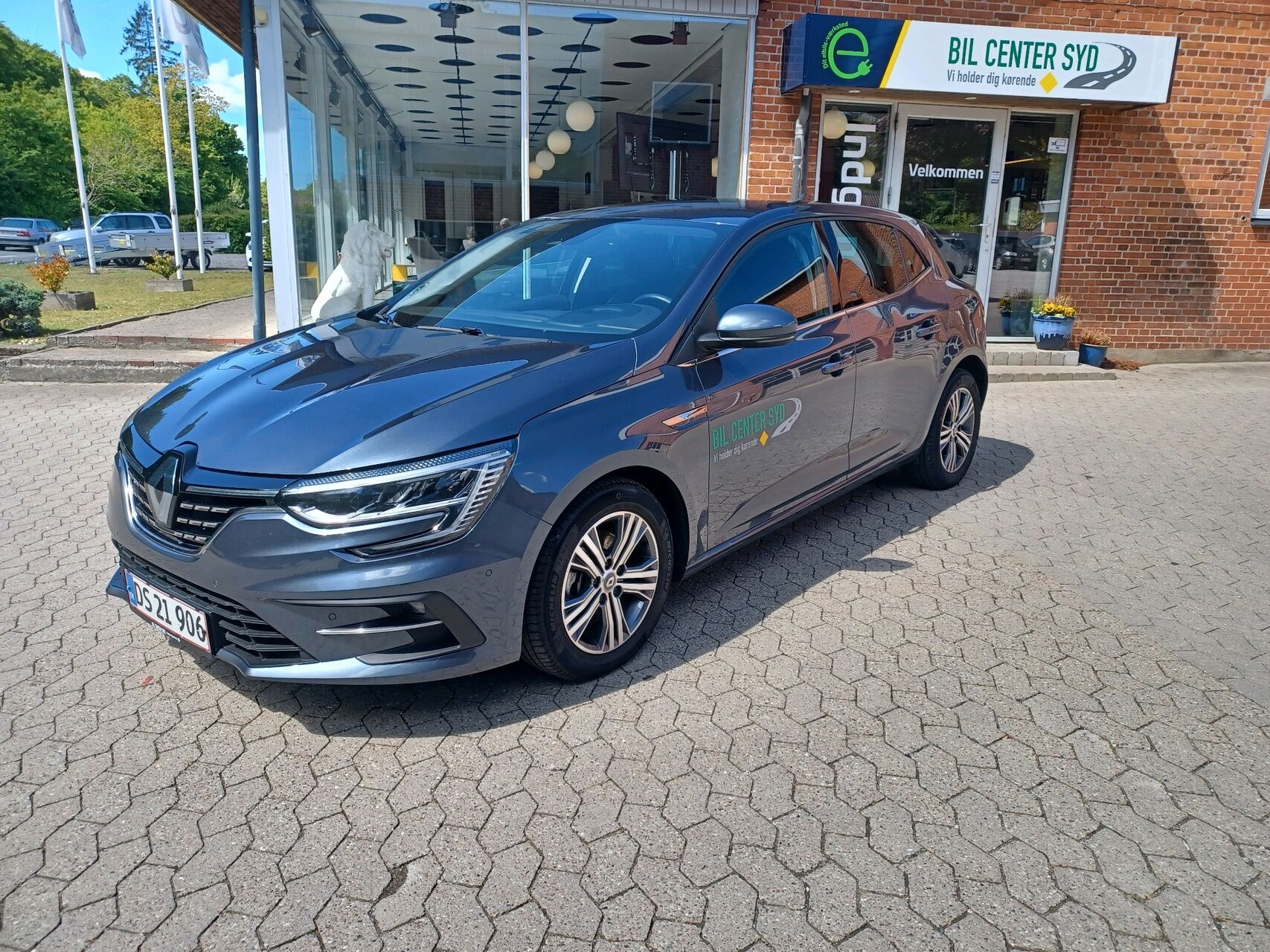 Billede af Renault Mégane 1,6 E-TECH  Plugin-hybrid Intens 160HK 5d Aut.