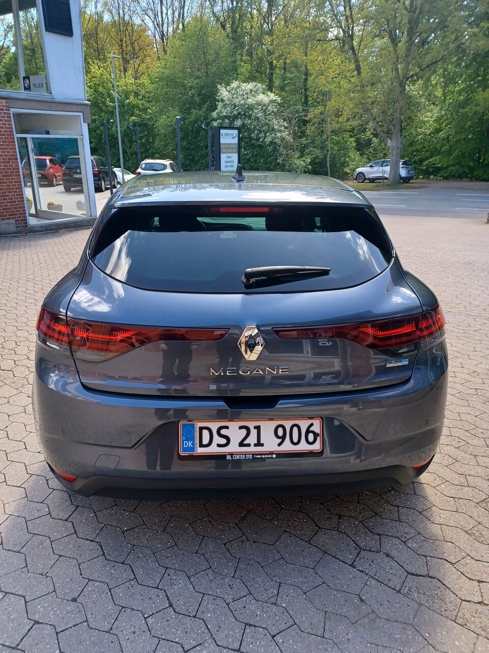 Billede af Renault Mégane 1,6 E-TECH  Plugin-hybrid Intens 160HK 5d Aut.