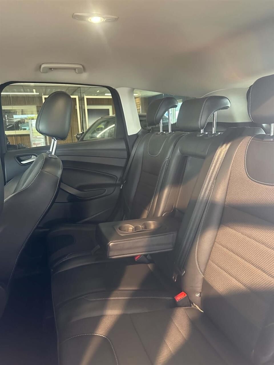 Billede af Ford Kuga 2,0 TDCi Titanium 4x4 180HK 5d 6g Aut.