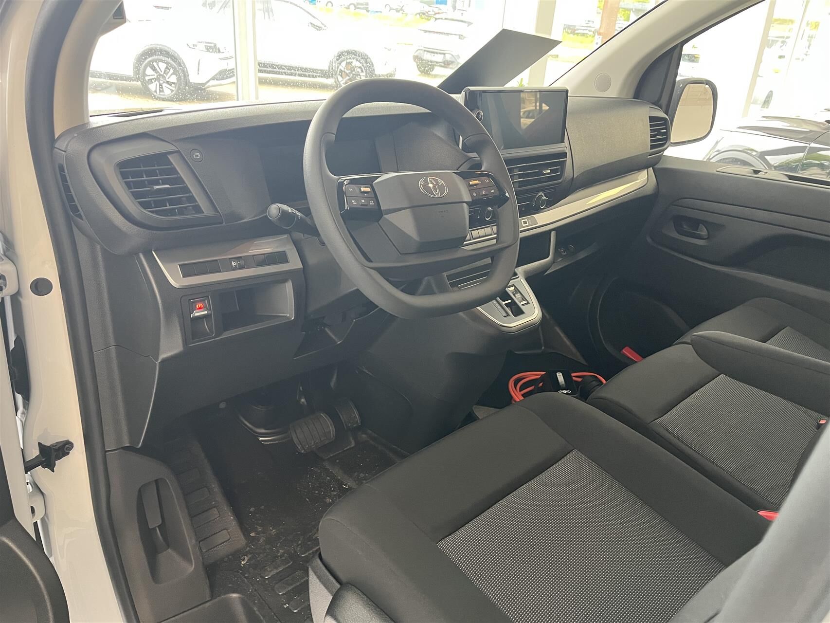 Billede af Toyota Proace Electric Long EL Comfort 136HK Van Aut.