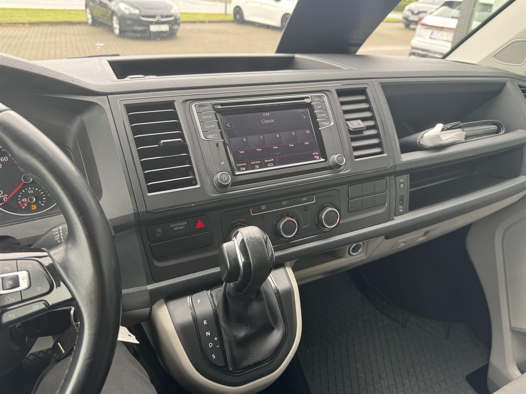 Billede af VW Transporter Kort 2,0 TDI BMT DSG 150HK Van 7g Aut.