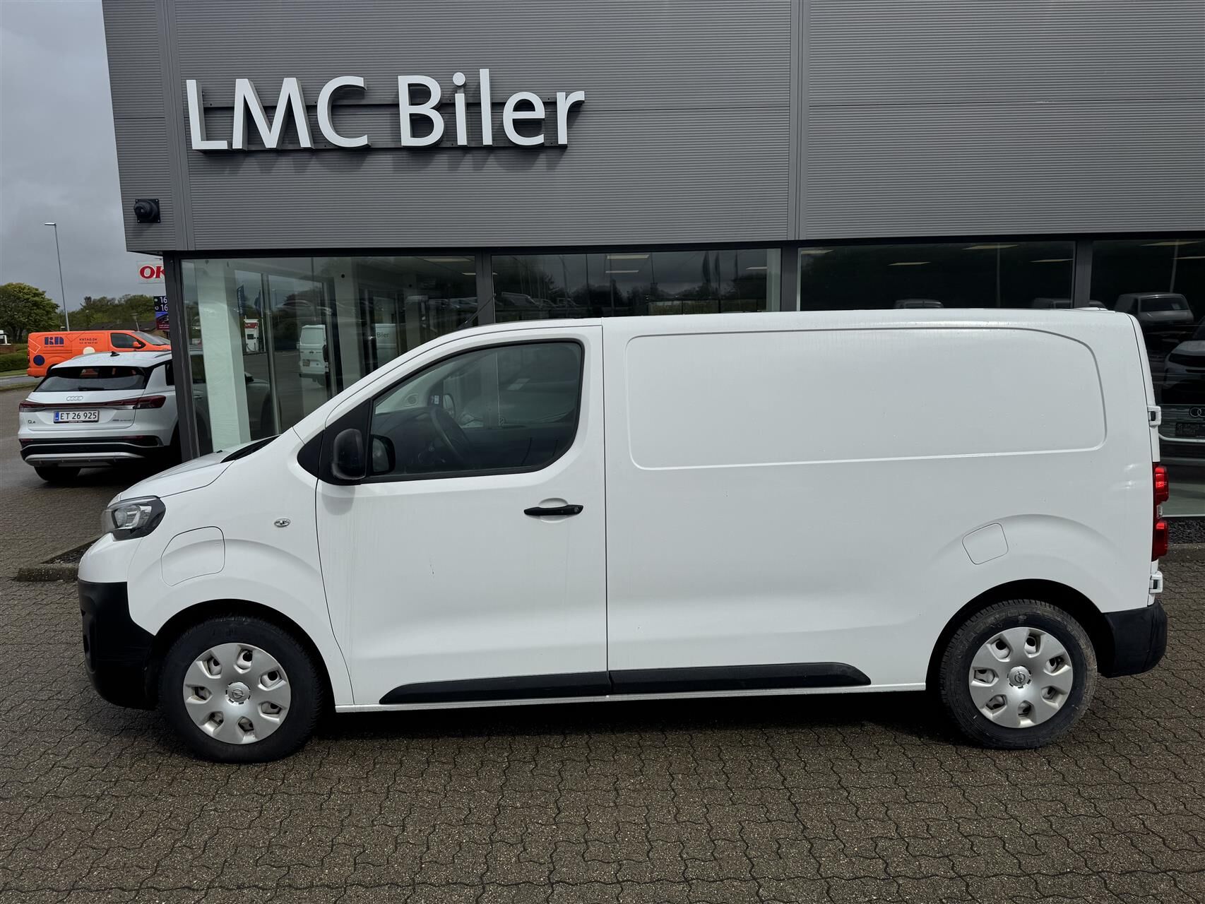 Billede af Peugeot e-Expert L2 EL Plus 136HK Van Aut.