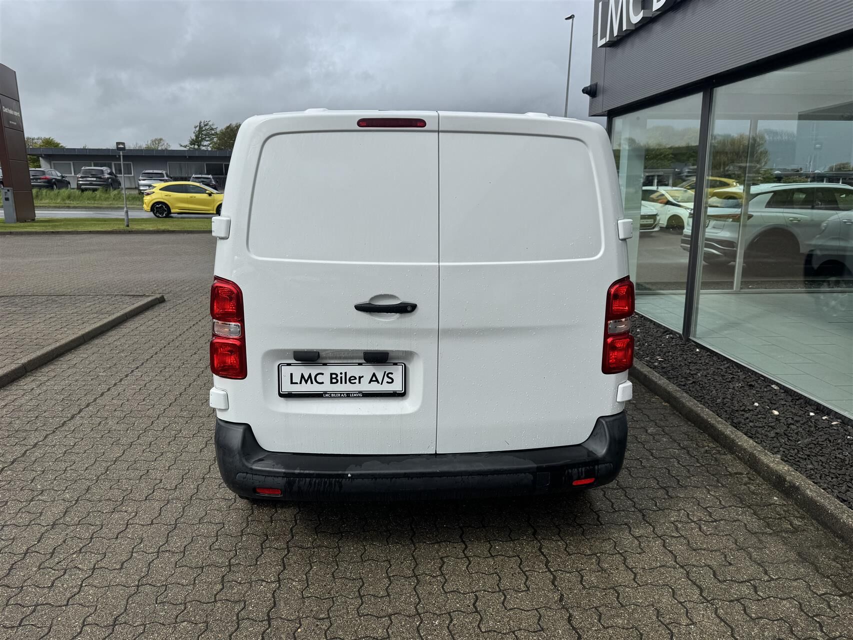 Billede af Peugeot e-Expert L2 EL Plus 136HK Van Aut.