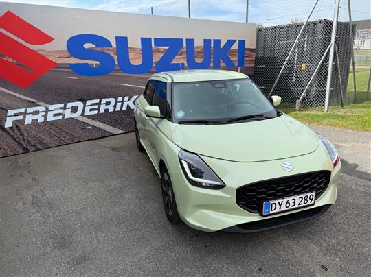 Suzuki swift 12 desire 82hk 5d