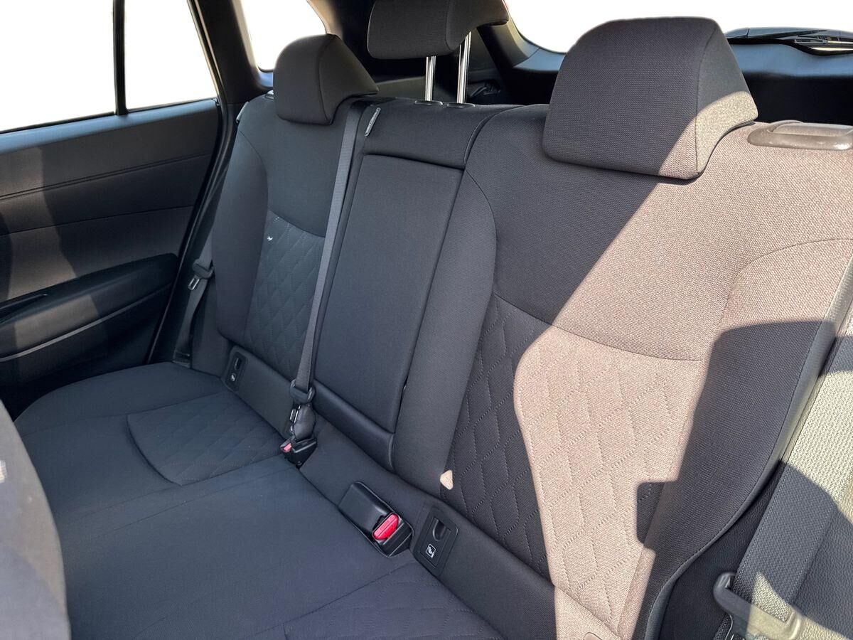 Billede af Toyota Corolla Cross 2,0 Hybrid Active E-CVT 197HK 5d Aut.