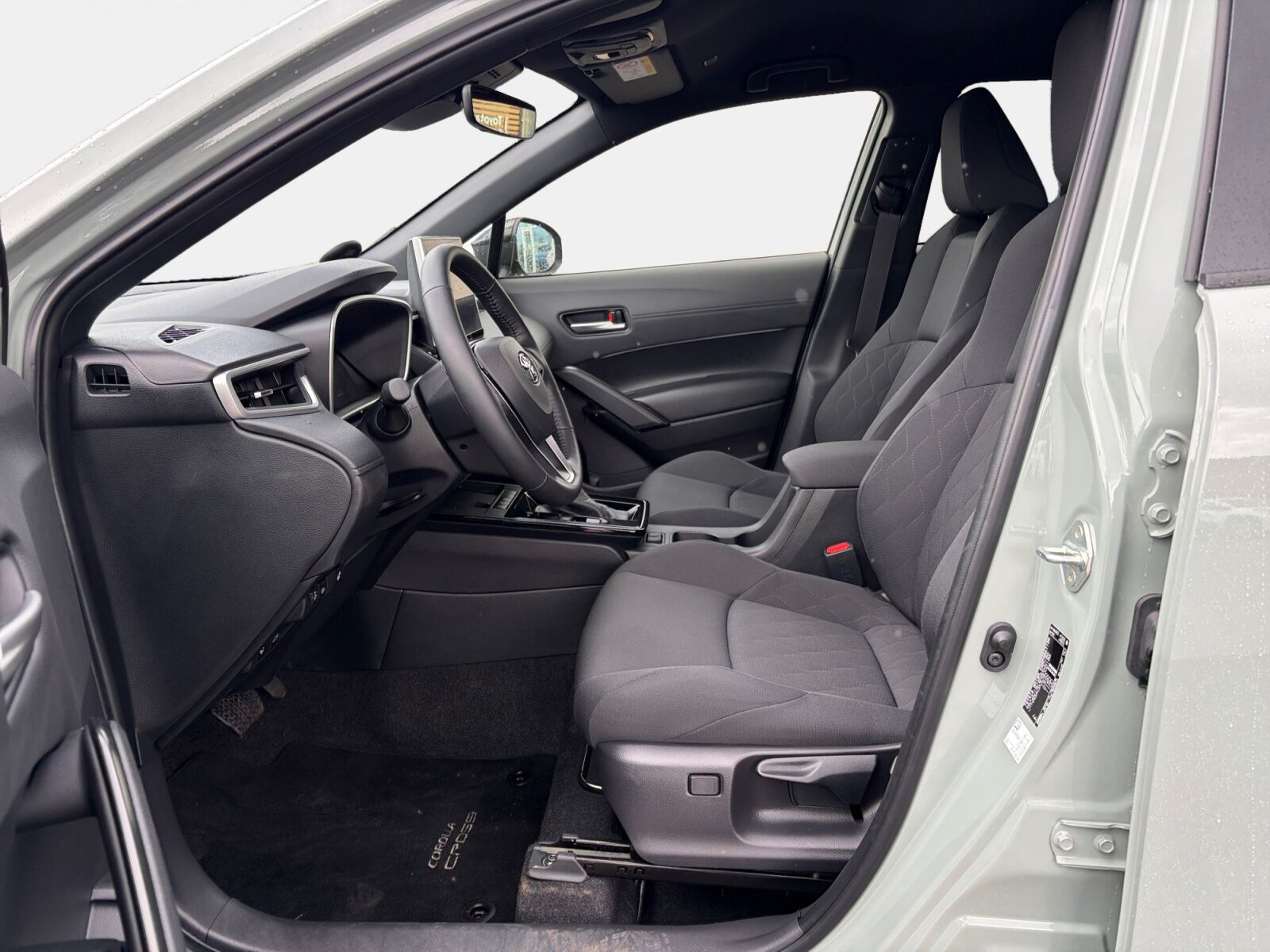 Billede af Toyota Corolla Cross 2,0 Hybrid Style 180HK 5d Aut.