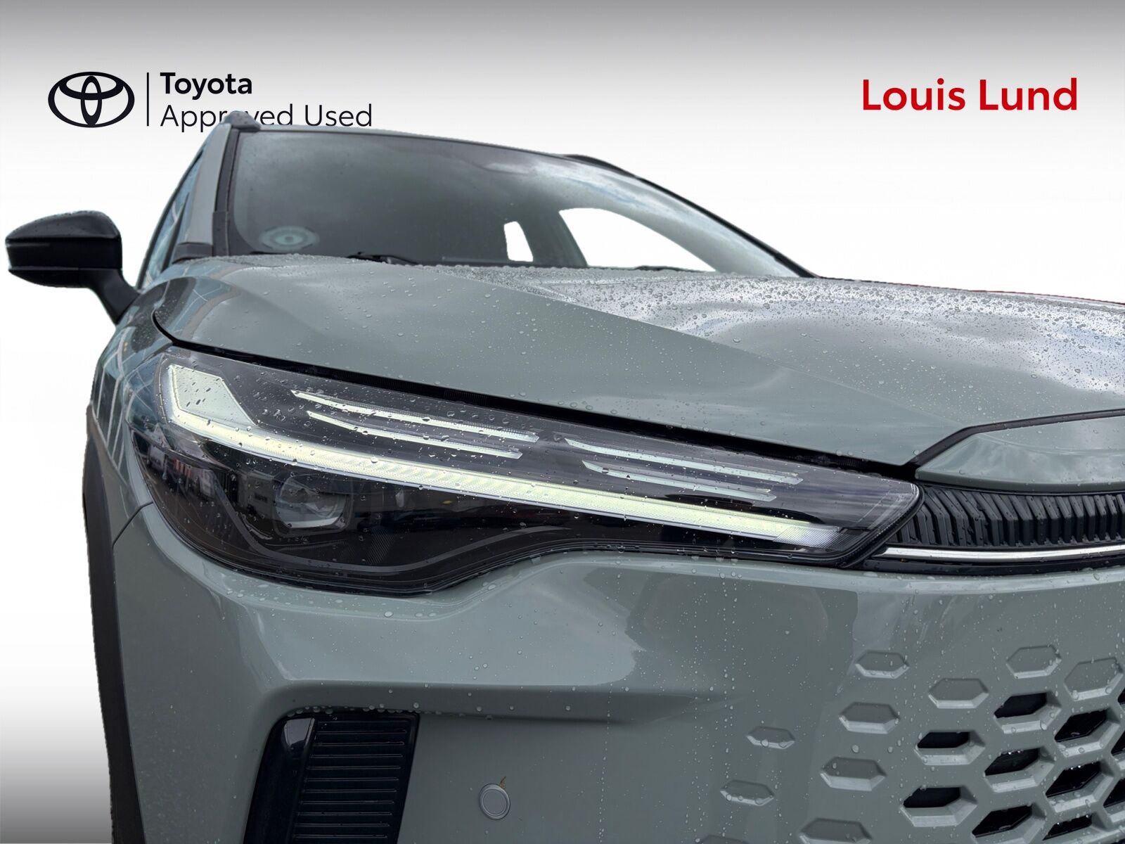 Billede af Toyota Corolla Cross 2,0 Hybrid Style 180HK 5d Aut.