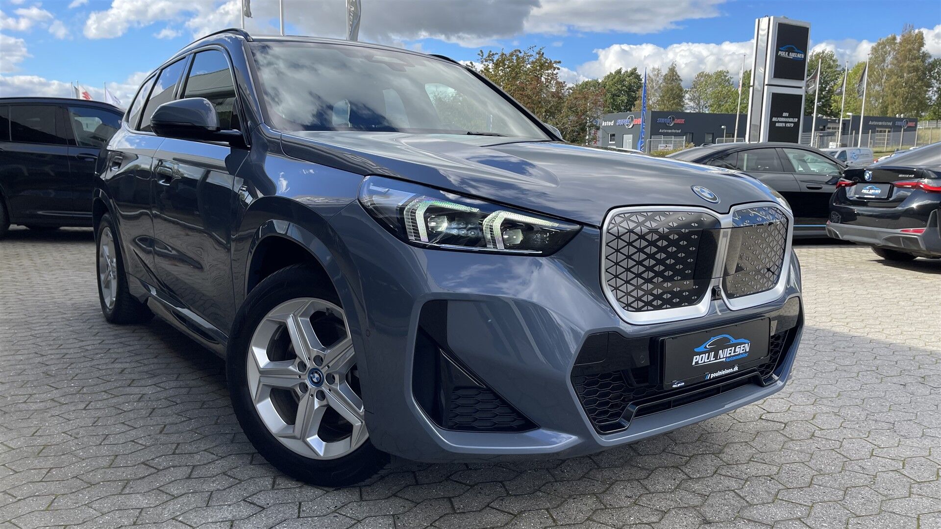 Billede af BMW iX1 xDrive30 Fully Charged 4x4 313HK 5d Aut.