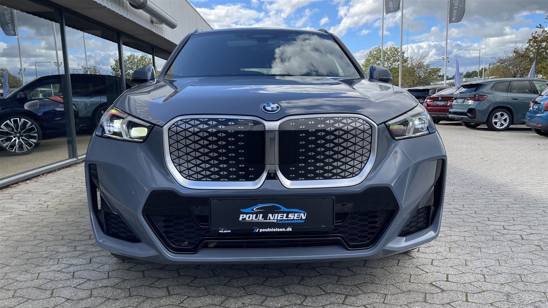 Billede af BMW iX1 xDrive30 Fully Charged 4x4 313HK 5d Aut.