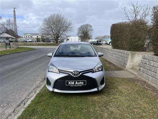 Toyota Yaris 1,0 VVT-I T2 69HK 5d