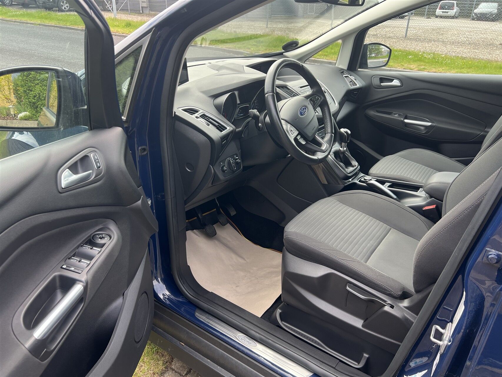 Billede af Ford C-MAX 1,0 EcoBoost Titanium 125HK 6g