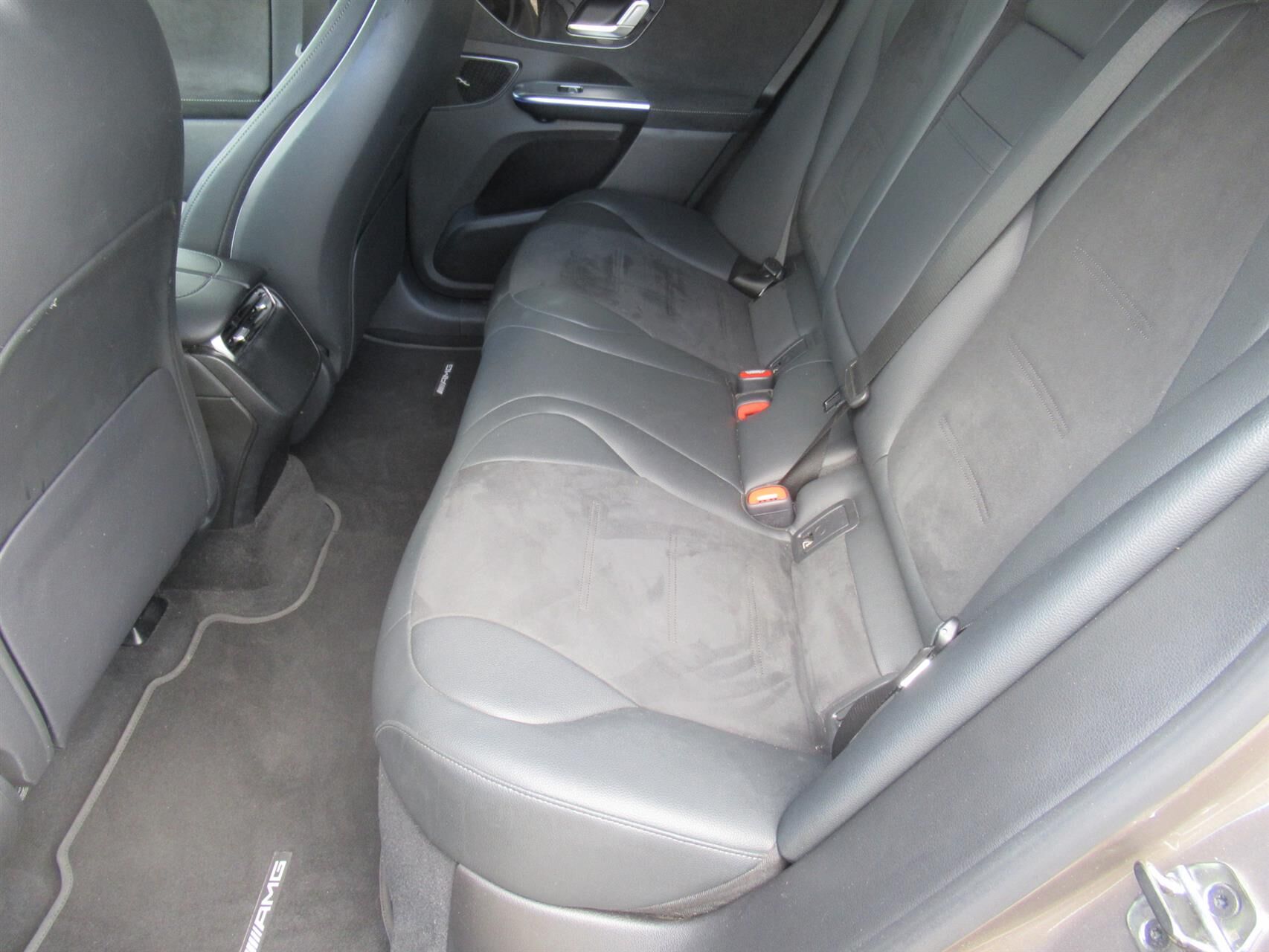 Billede af Mercedes-Benz EQE 350 EL AMG Advance Plus 4Matic 292HK 5d Aut.
