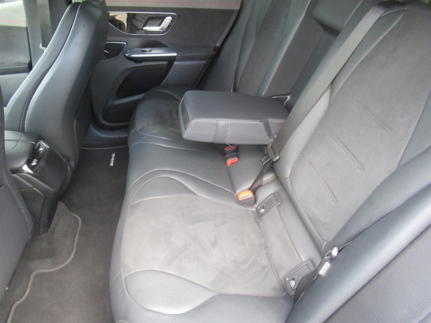 Billede af Mercedes-Benz EQE 350 EL AMG Advance Plus 4Matic 292HK 5d Aut.