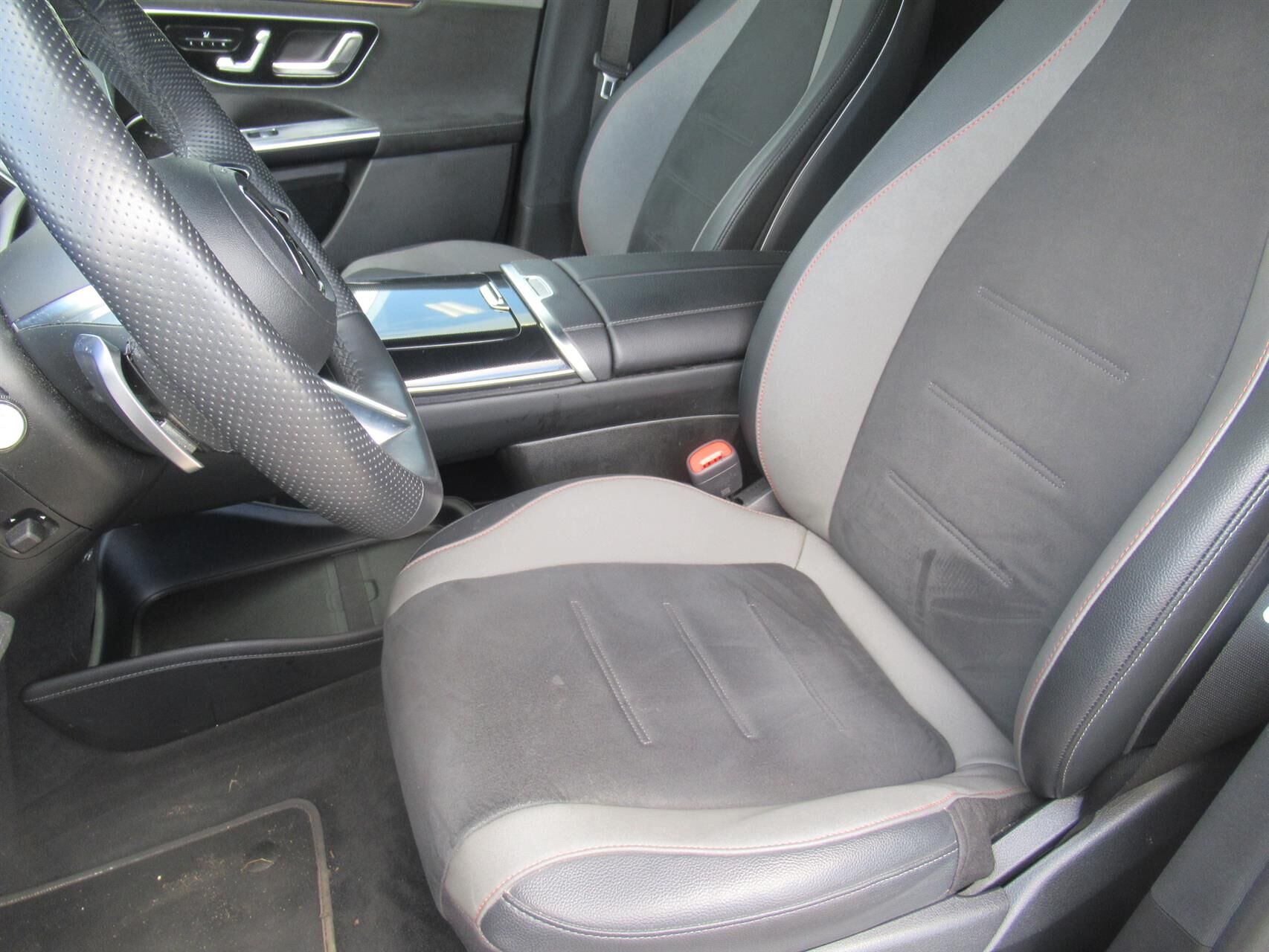 Billede af Mercedes-Benz EQE 350 EL AMG Advance Plus 4Matic 292HK 5d Aut.