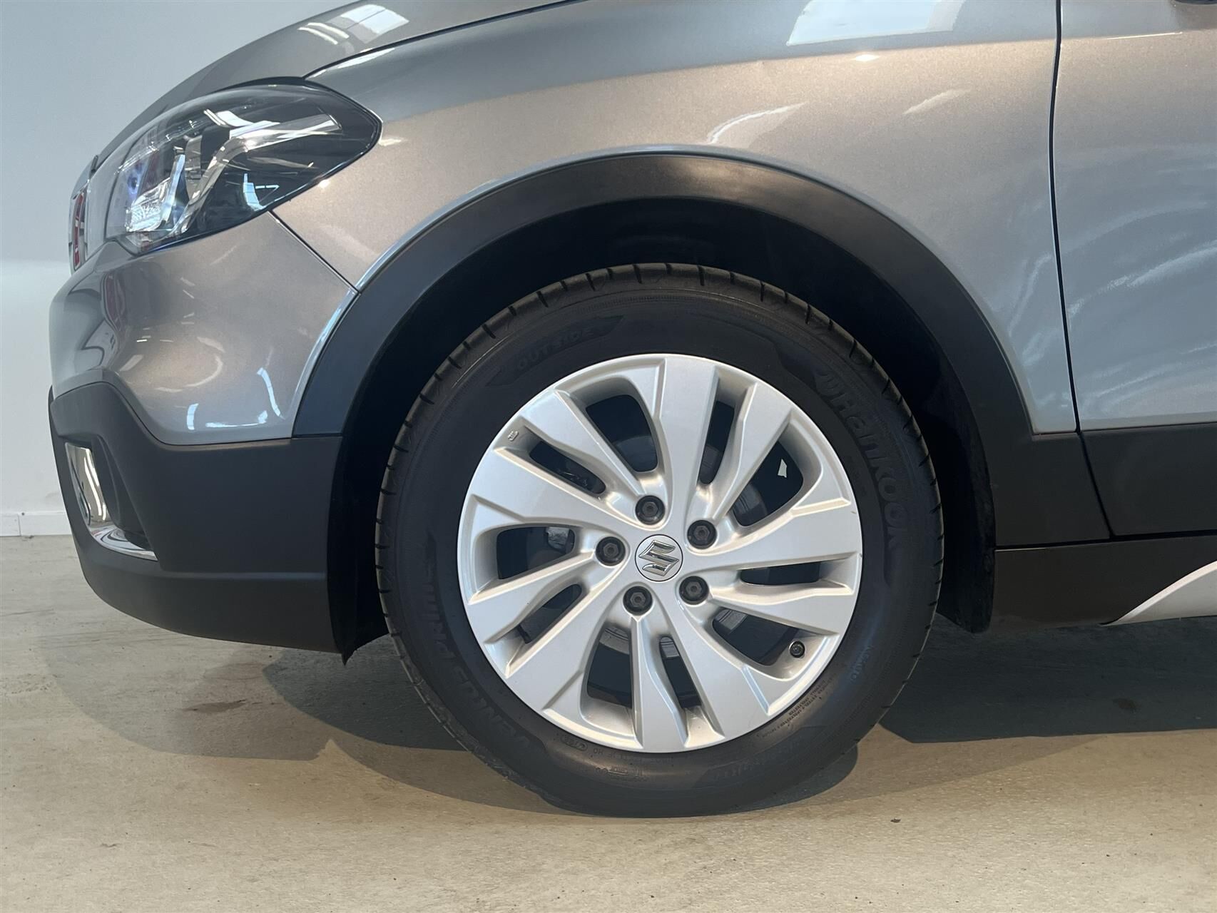 Billede af Suzuki S-Cross 1,0 Boosterjet Active 112HK 5d 6g Aut.