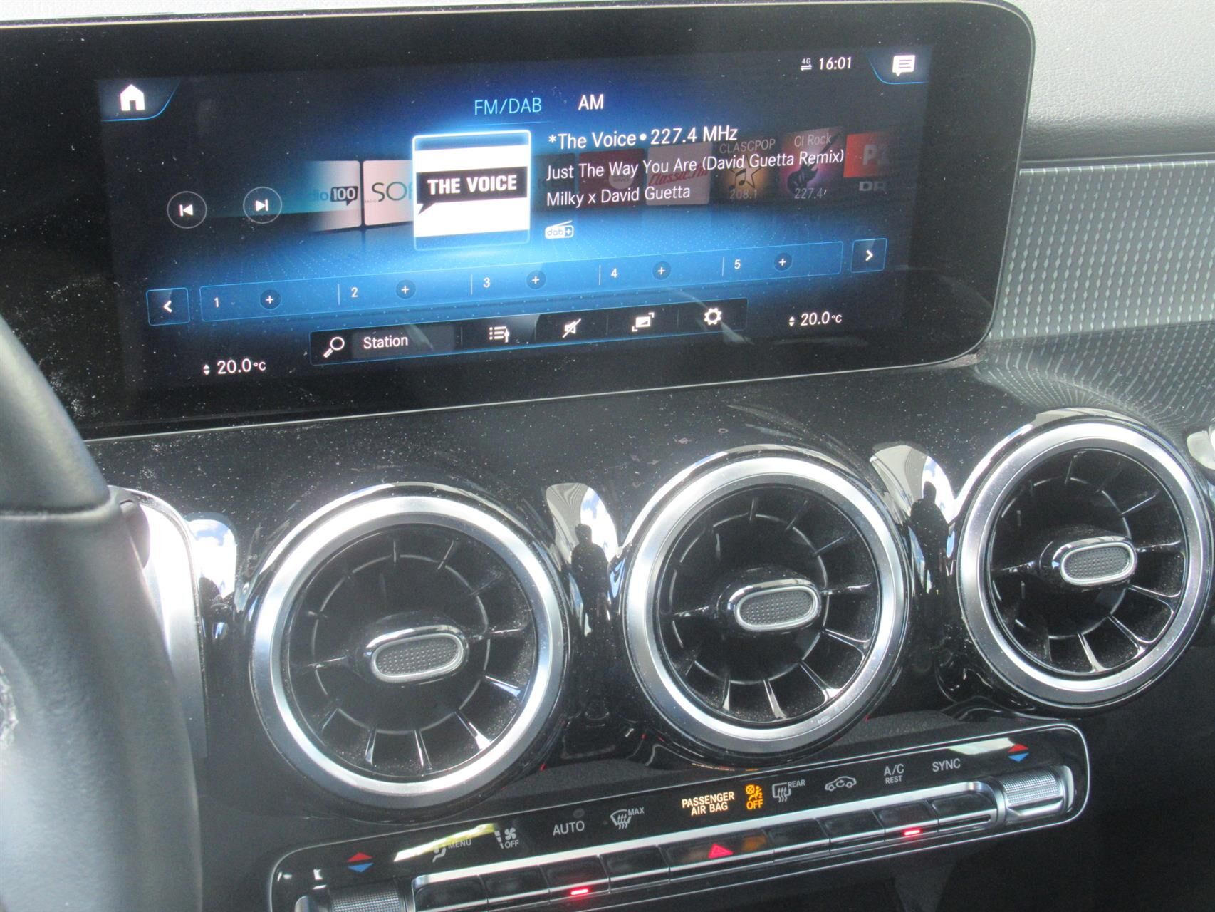 Billede af Mercedes-Benz GLB220 d 2,0 CDI 8G-DCT 190HK 5d 8g Aut.