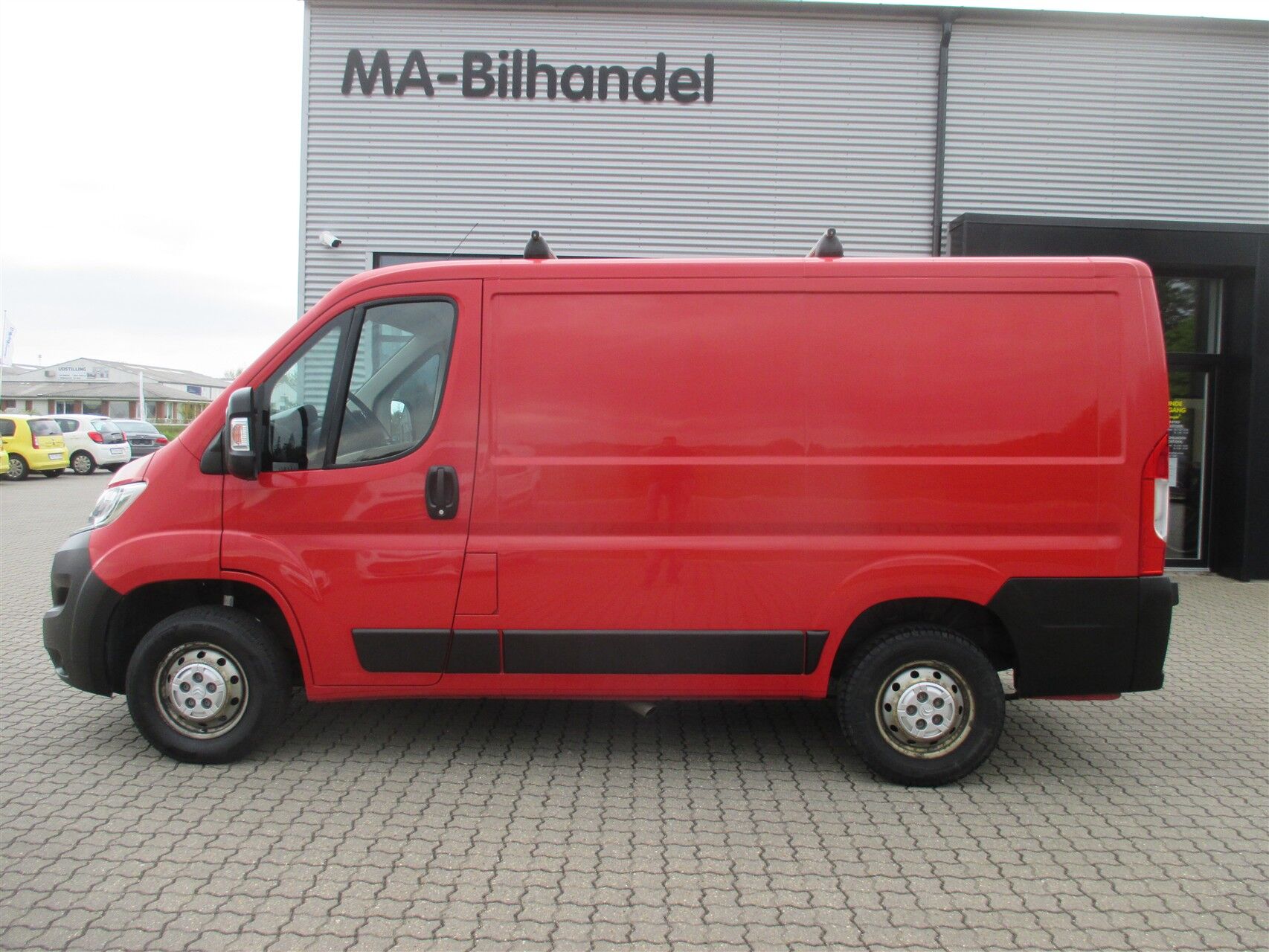 Billede af Citroën Jumper 30 L1H1 2,2 Blue HDi Flexline start/stop 120HK Van