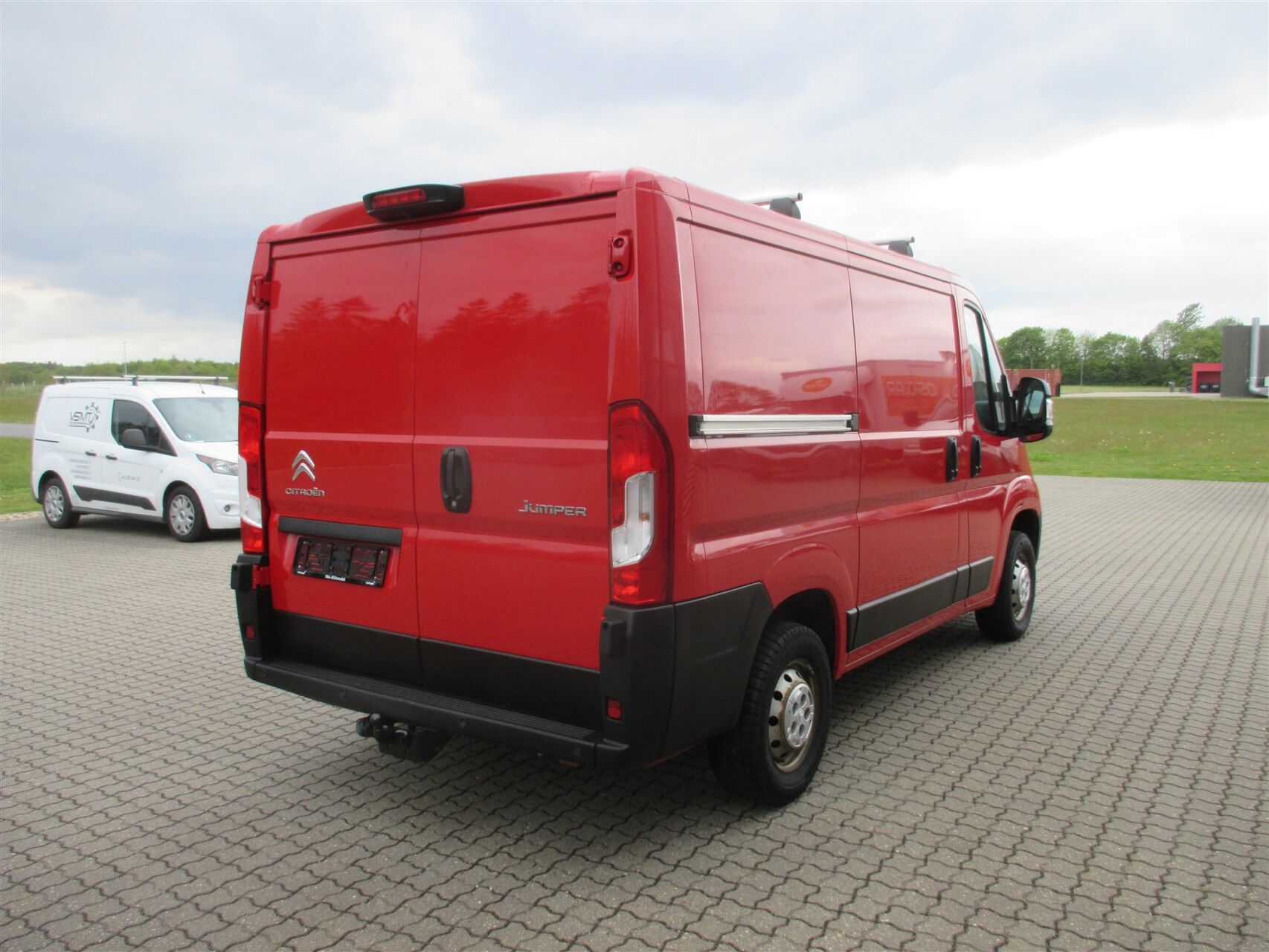 Billede af Citroën Jumper 30 L1H1 2,2 Blue HDi Flexline start/stop 120HK Van