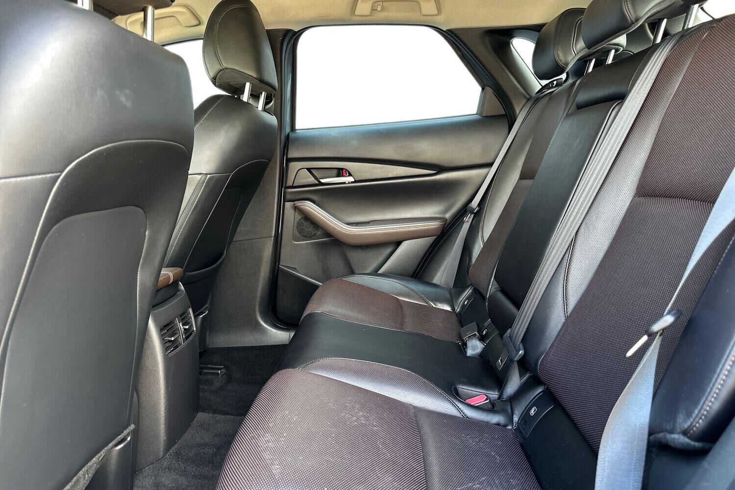 Billede af Mazda CX-30 2,0 Skyactiv-G  Mild hybrid Cosmo 122HK 5d 6g