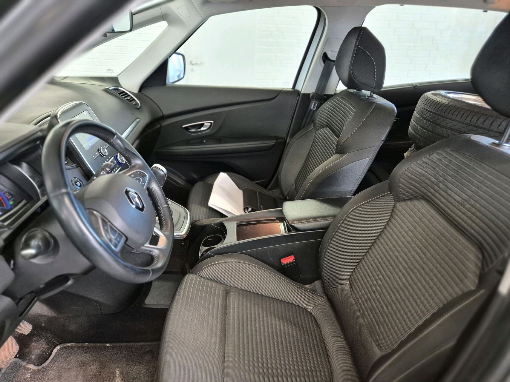 Billede af Renault Grand Scénic 1,3 TCE GPF Zen EDC 140HK 7g Aut.