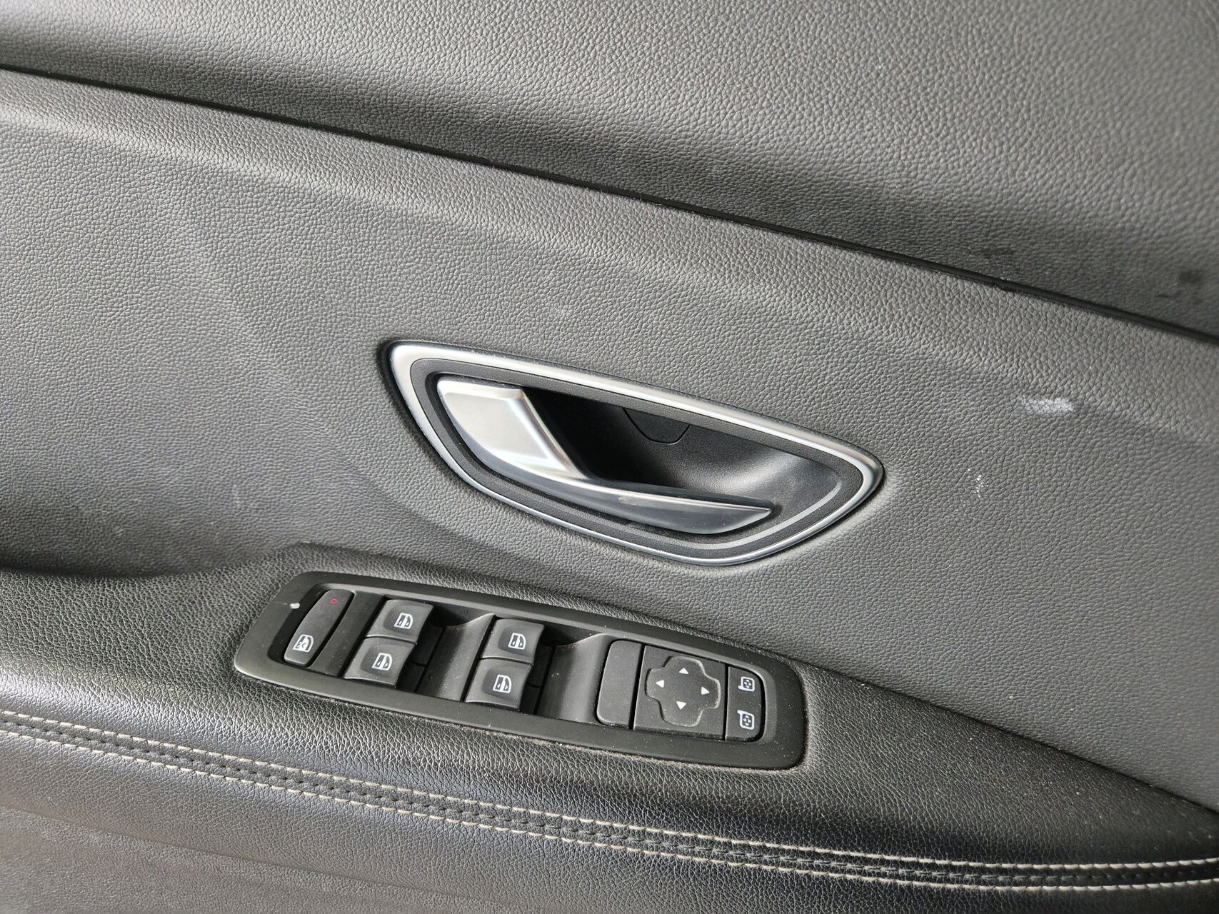 Billede af Renault Grand Scénic 1,3 TCE GPF Zen EDC 140HK 7g Aut.