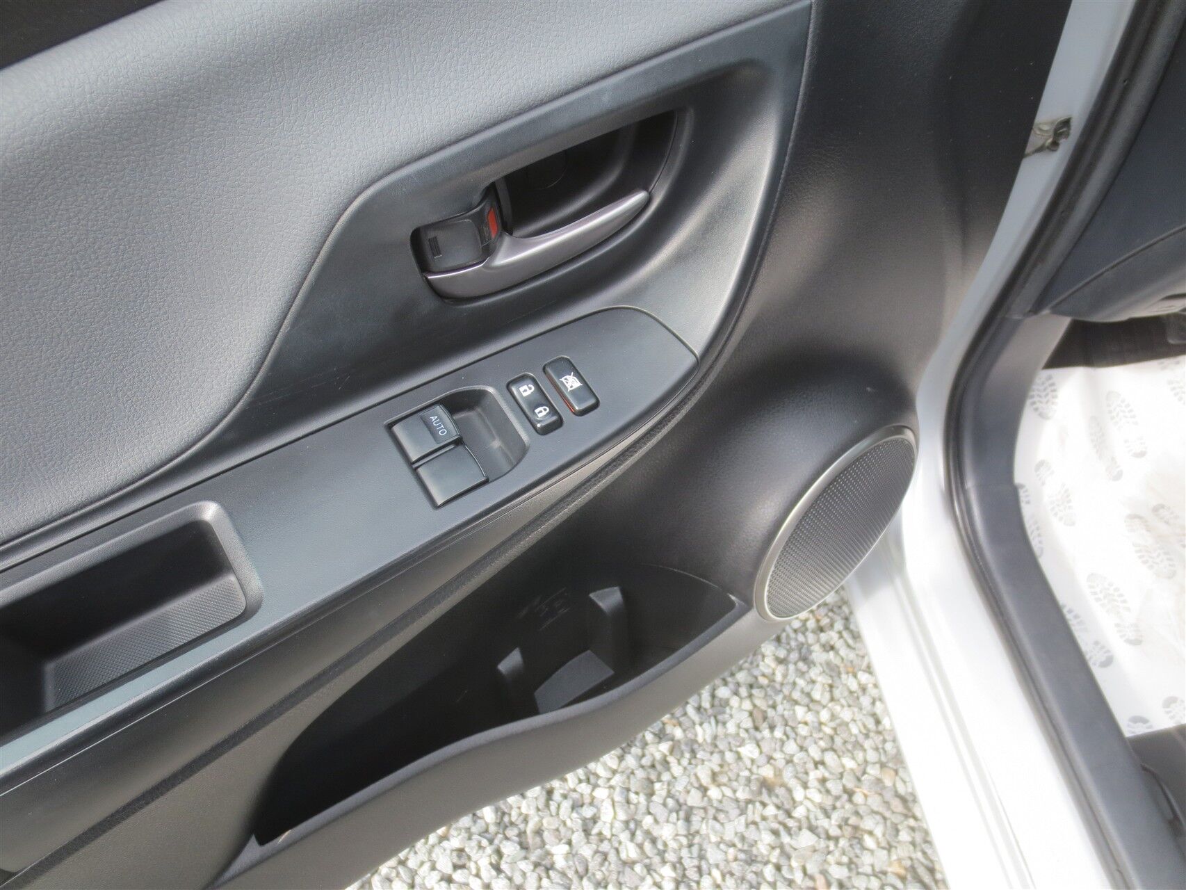 Billede af Toyota Yaris 1,0 VVT-I T2 69HK 5d